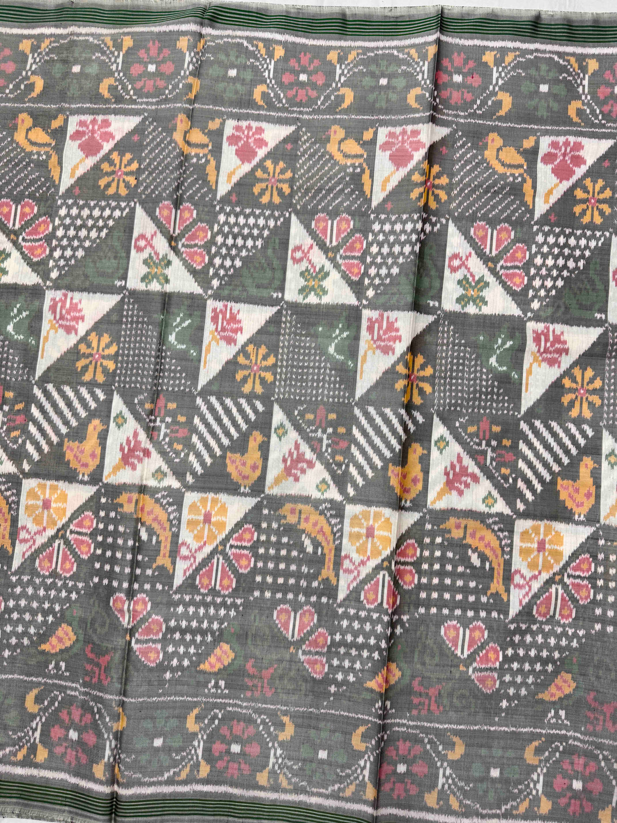 Grey & White Fancy Narikunj Single Ikat Patan Patola Saree