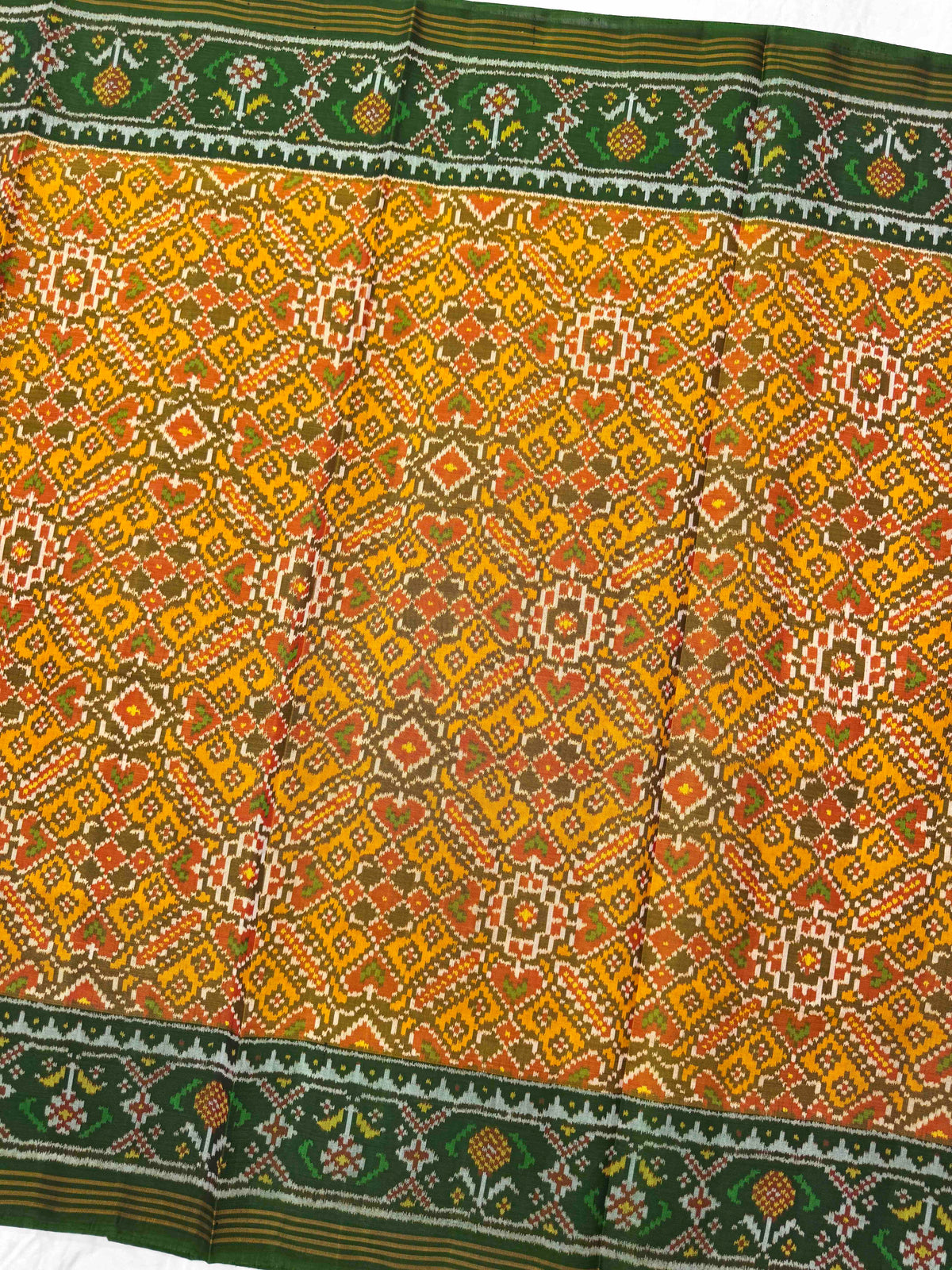 Green & Yellow Manekchowk Single Ikat Patan Patola Saree