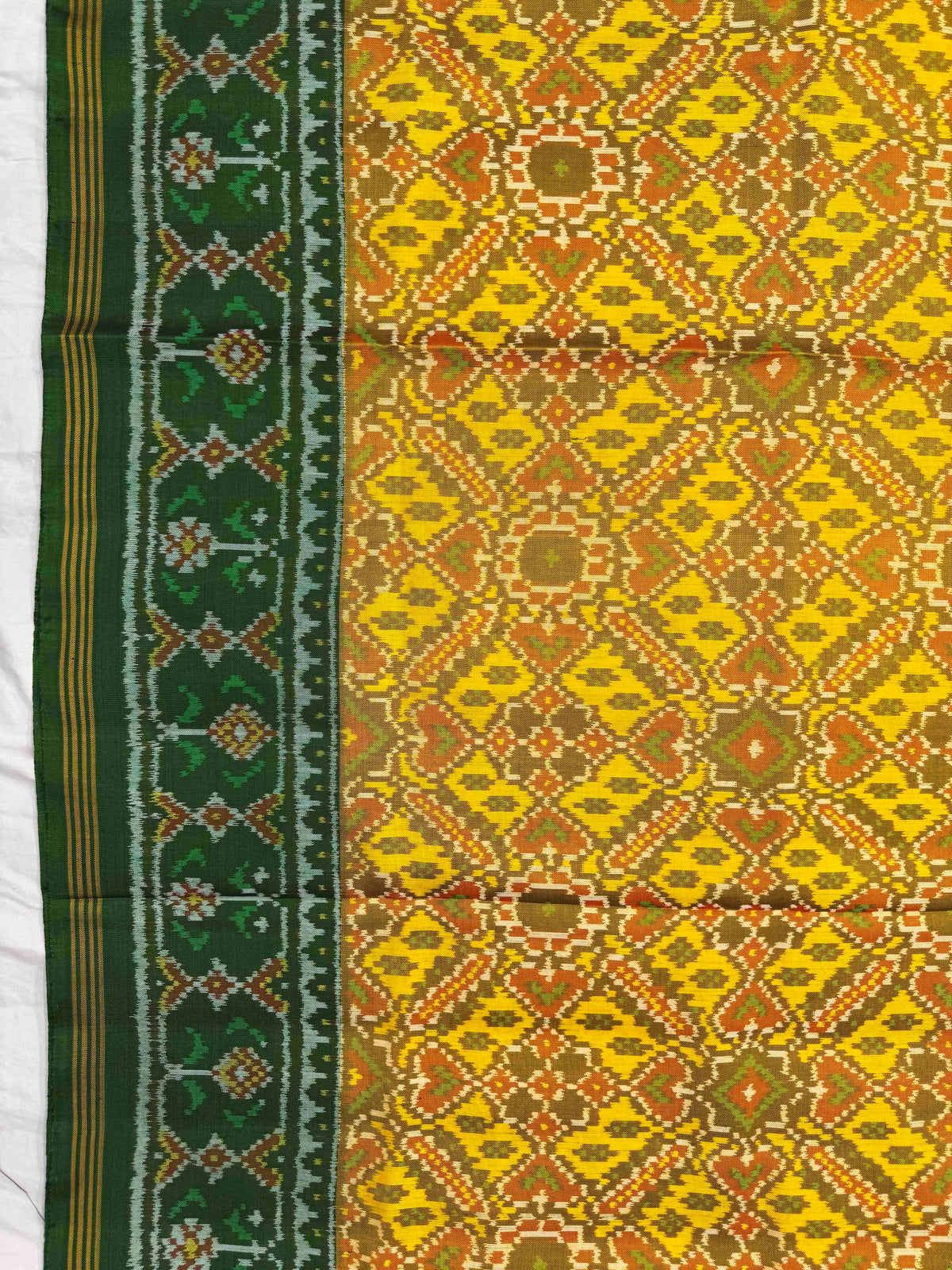 Green & Yellow Manekchowk Single Ikat Patan Patola Saree