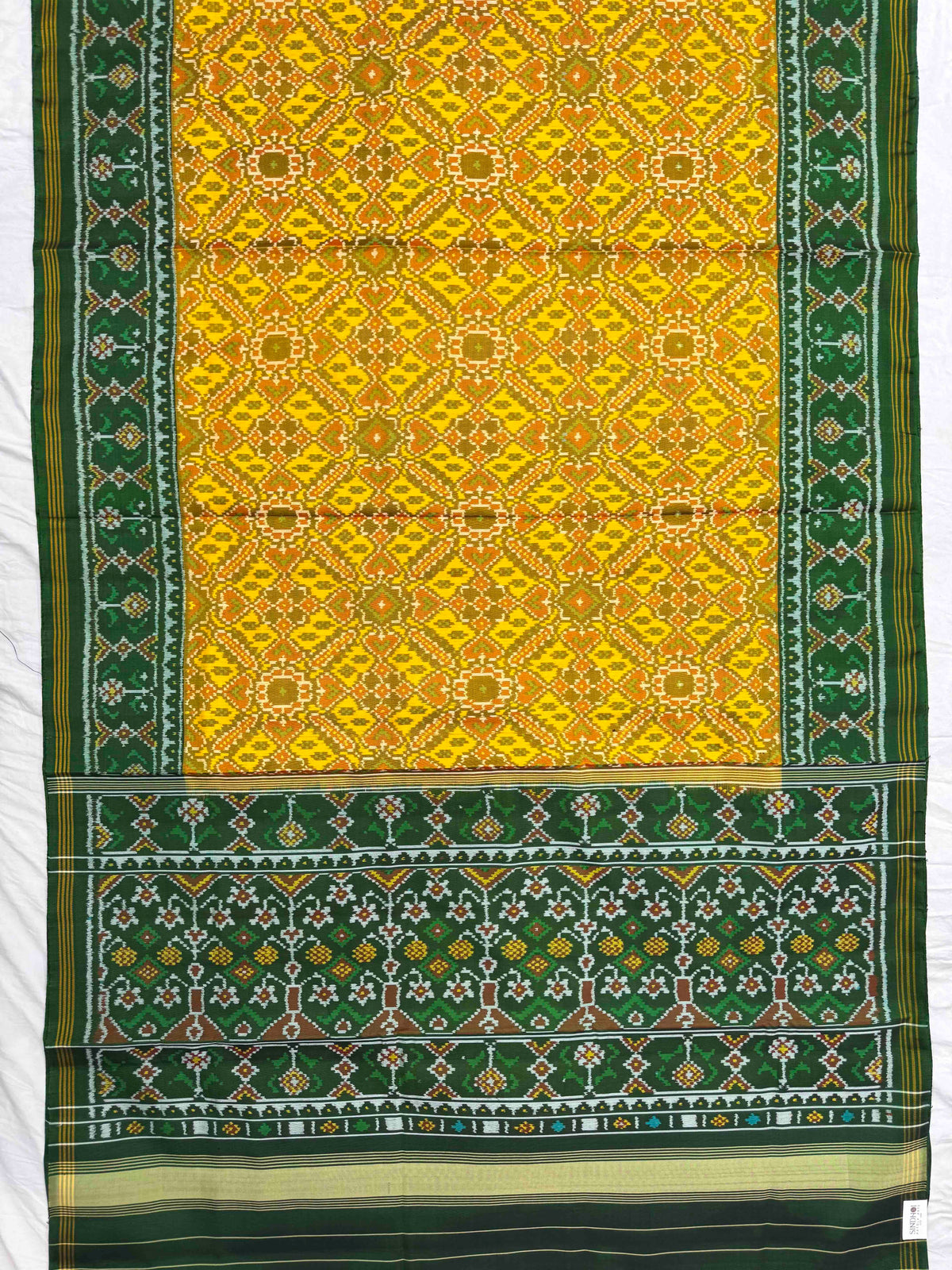 Green & Yellow Manekchowk Single Ikat Patan Patola Saree