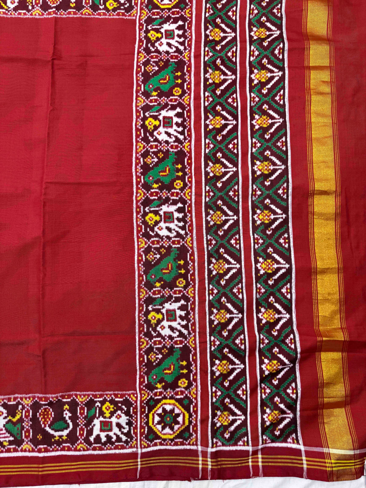 Red Plain with Narikunj Border Pallu Double Ikat Patan Patola Saree