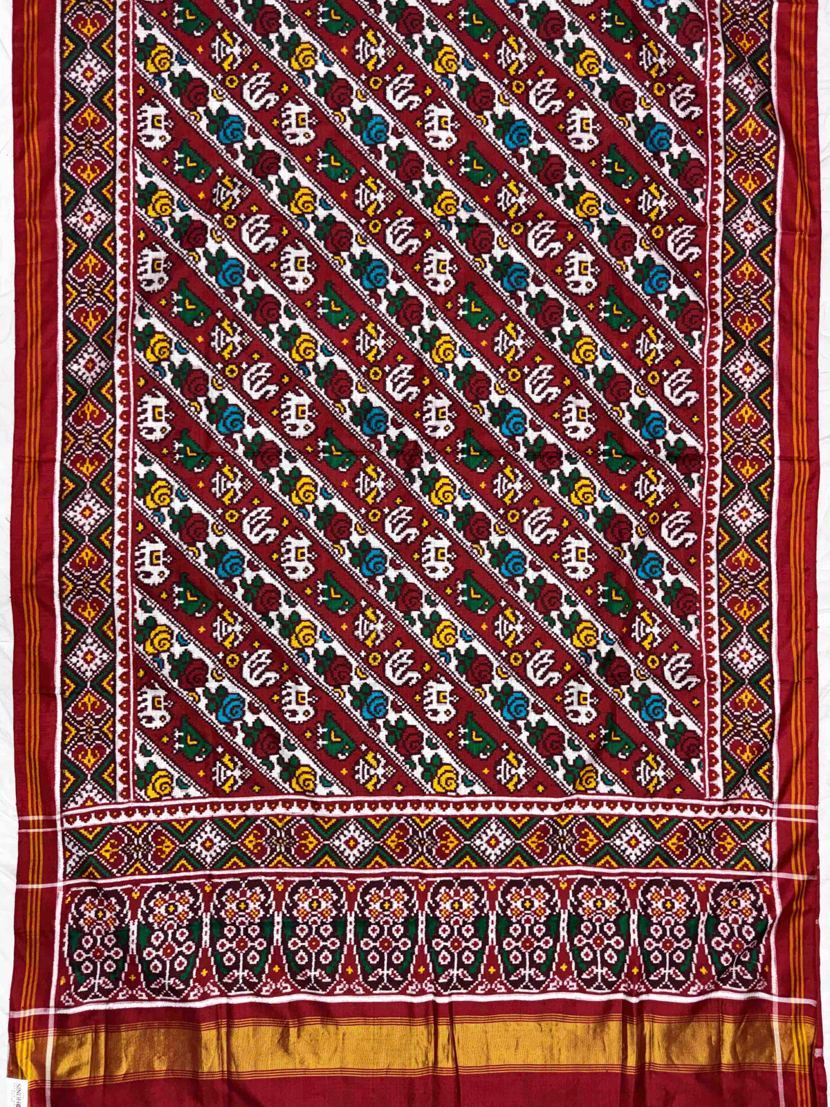 Red & White Small Narikunj Flower Leheriya Double Ikat Patan Patola Saree