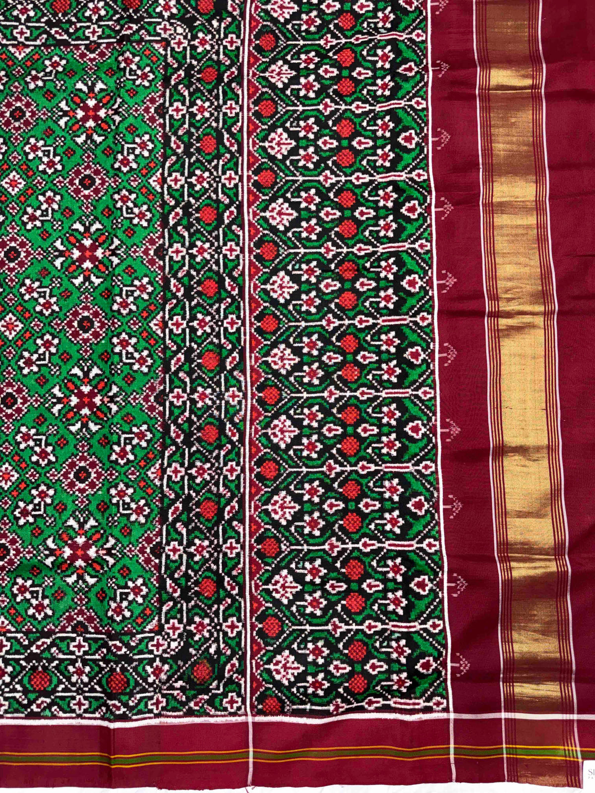 Maroon & Green Navratan Natural Dye Colors Double Ikat Patan Patola Saree