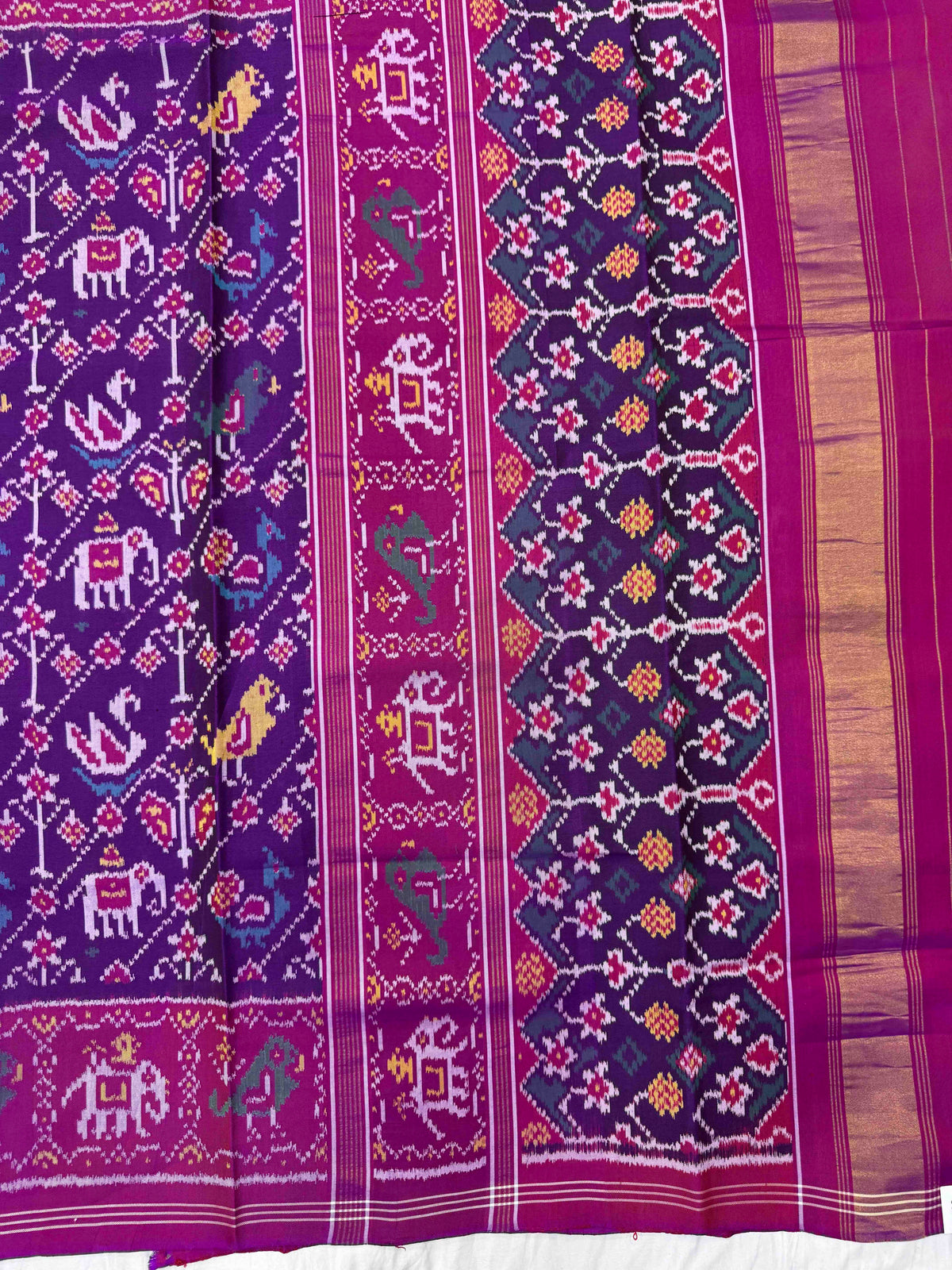 Pink & Purple Small Narikunj Leheriya Single Ikat Patan Patola Saree