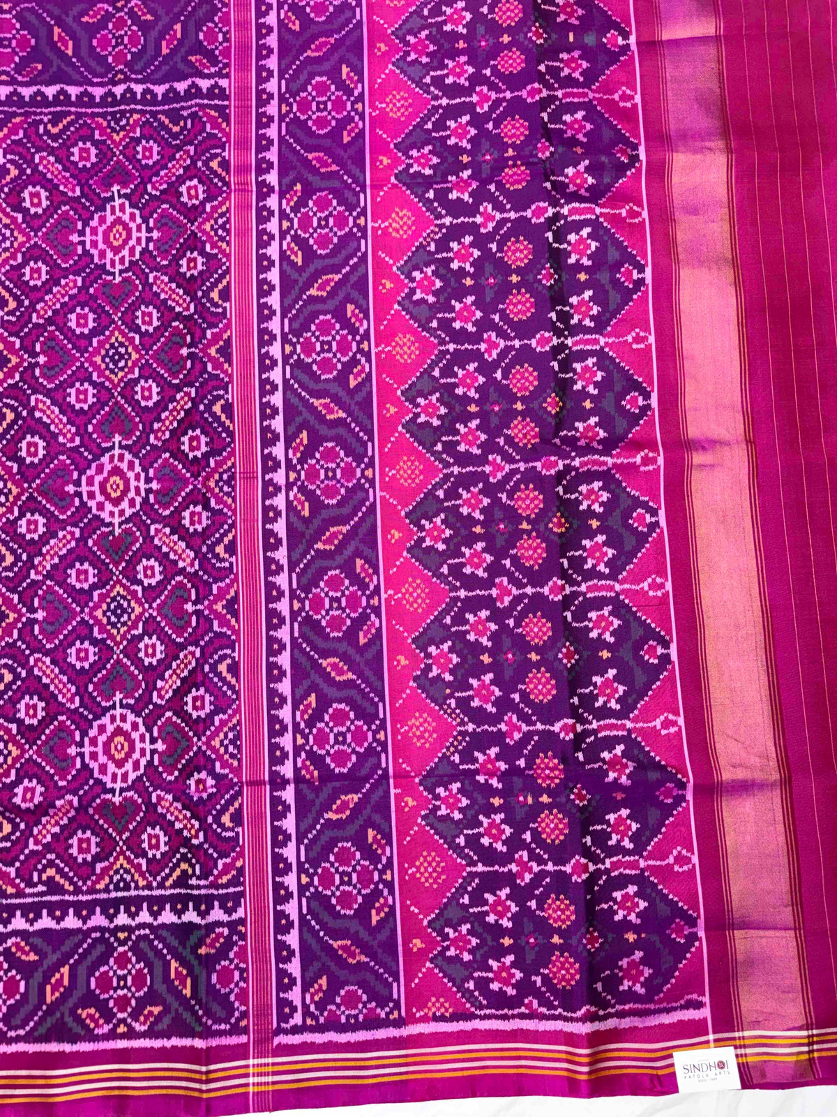 Magenta Pink Manekchowk Single Ikat Patan Patola Saree