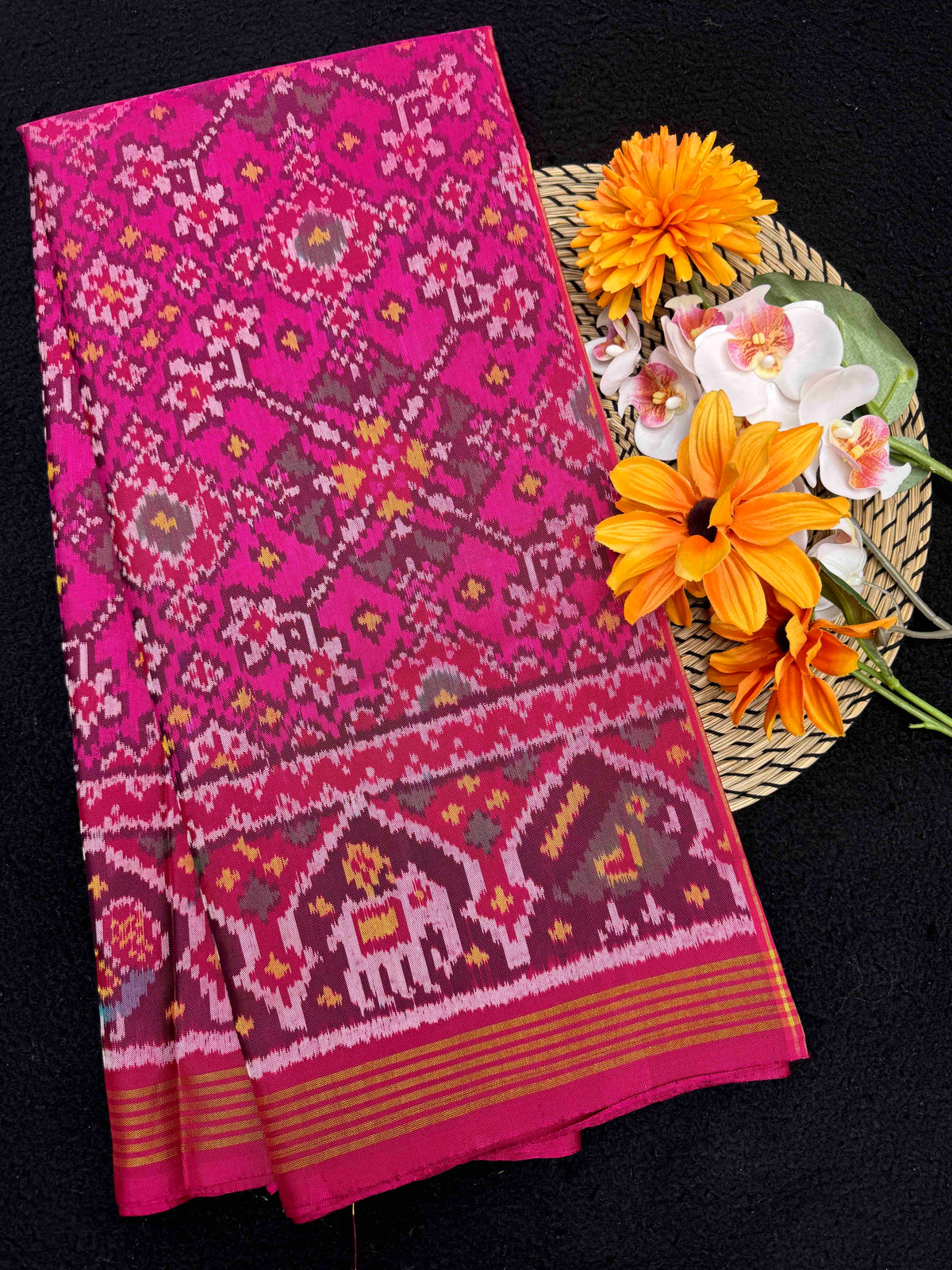 Pink Navratan Single Ikat Patan Patola Saree