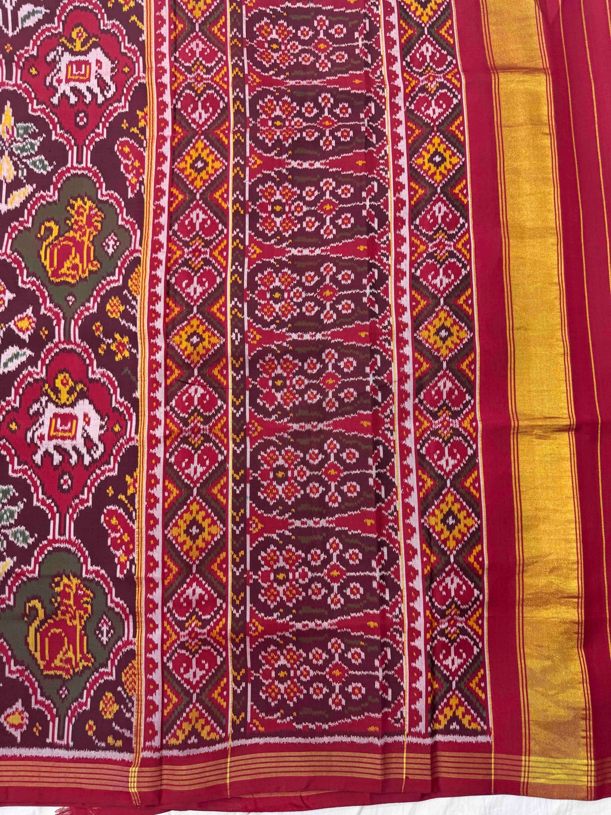 Red & Multicolor Narikunj Single Ikat Patan Patola Saree