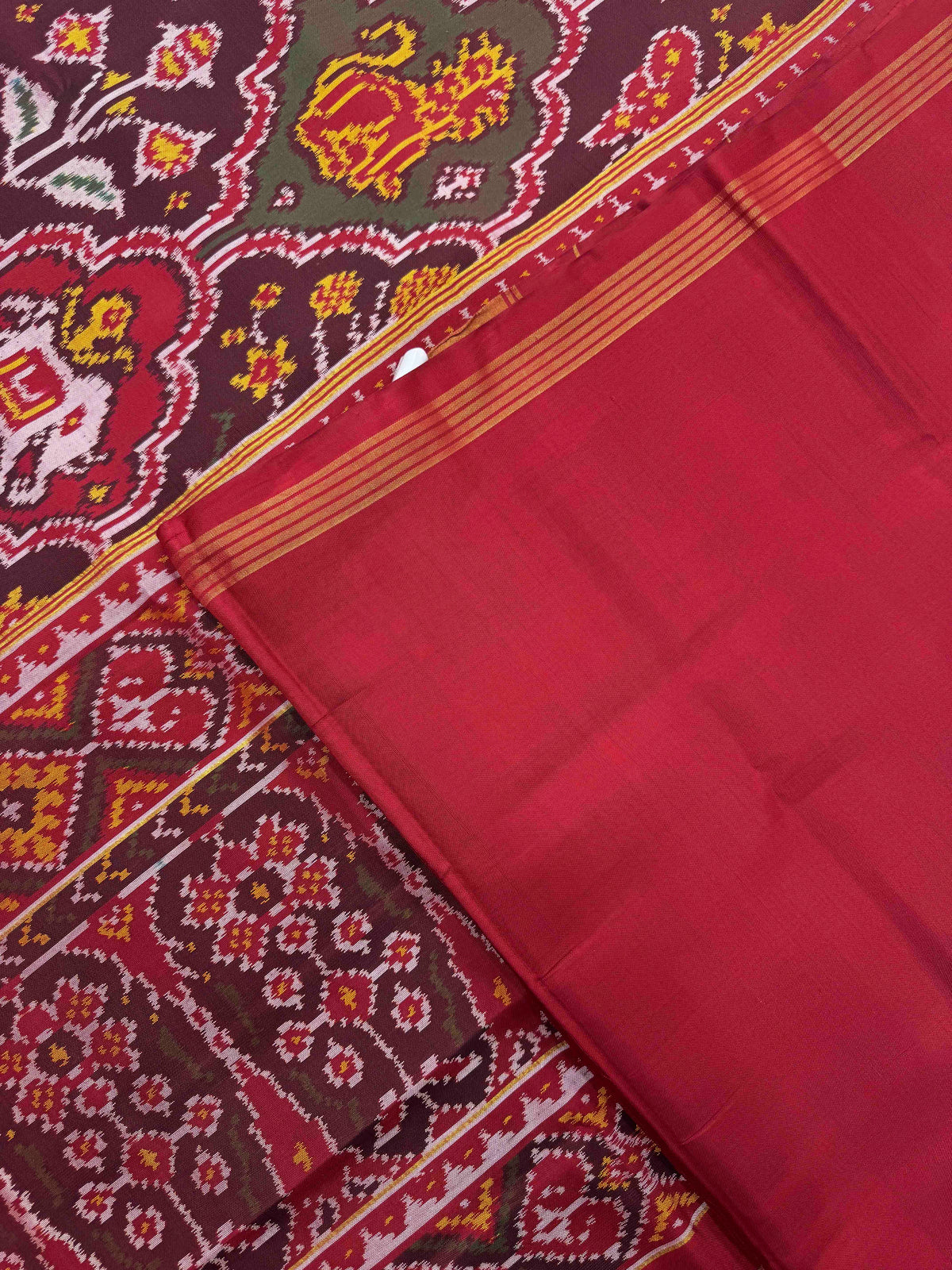 Red & Multicolor Narikunj Single Ikat Patan Patola Saree