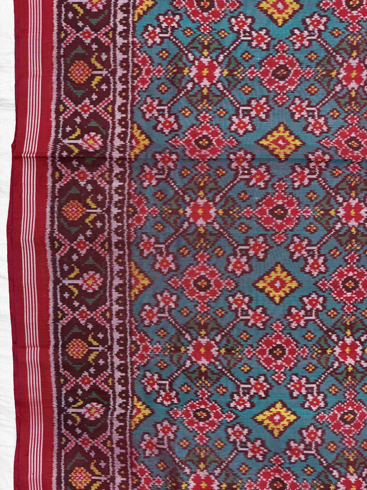 Red & Turquoise Navratan Single Ikat Patan Patola Saree