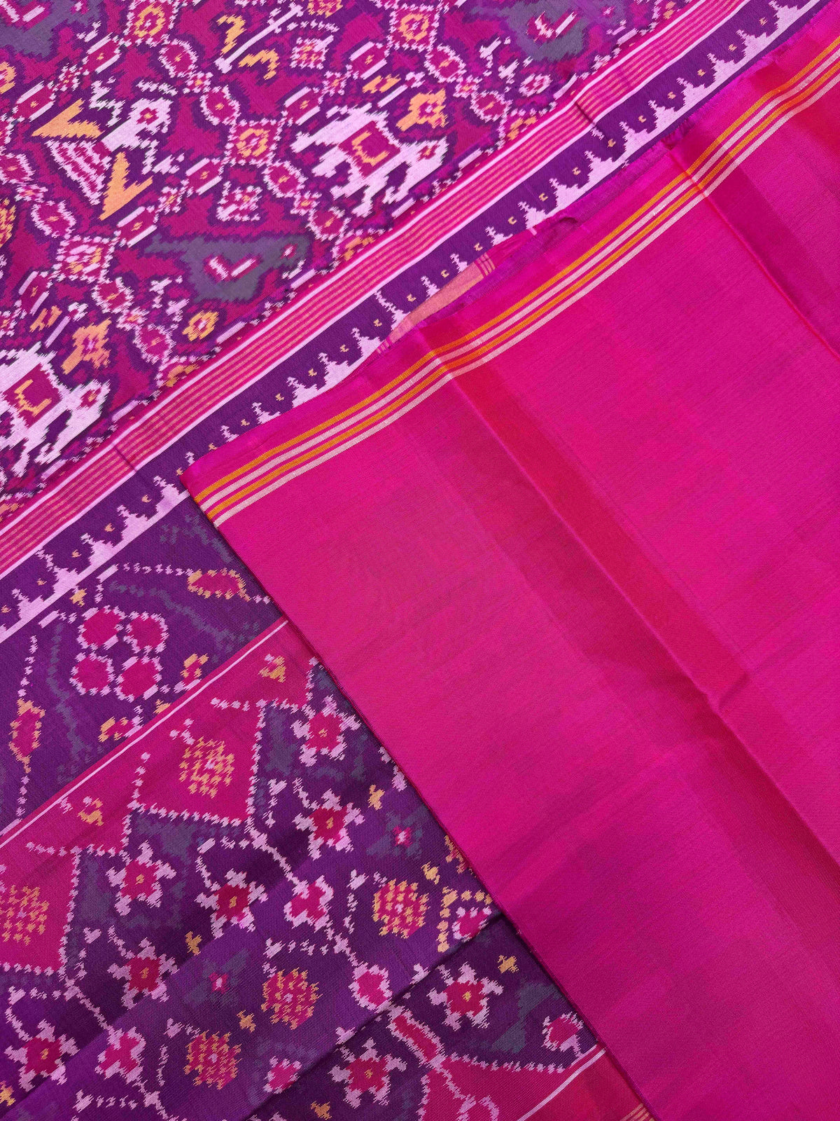 Magenta Pink Narikunj Single Ikat Patan Patola Saree