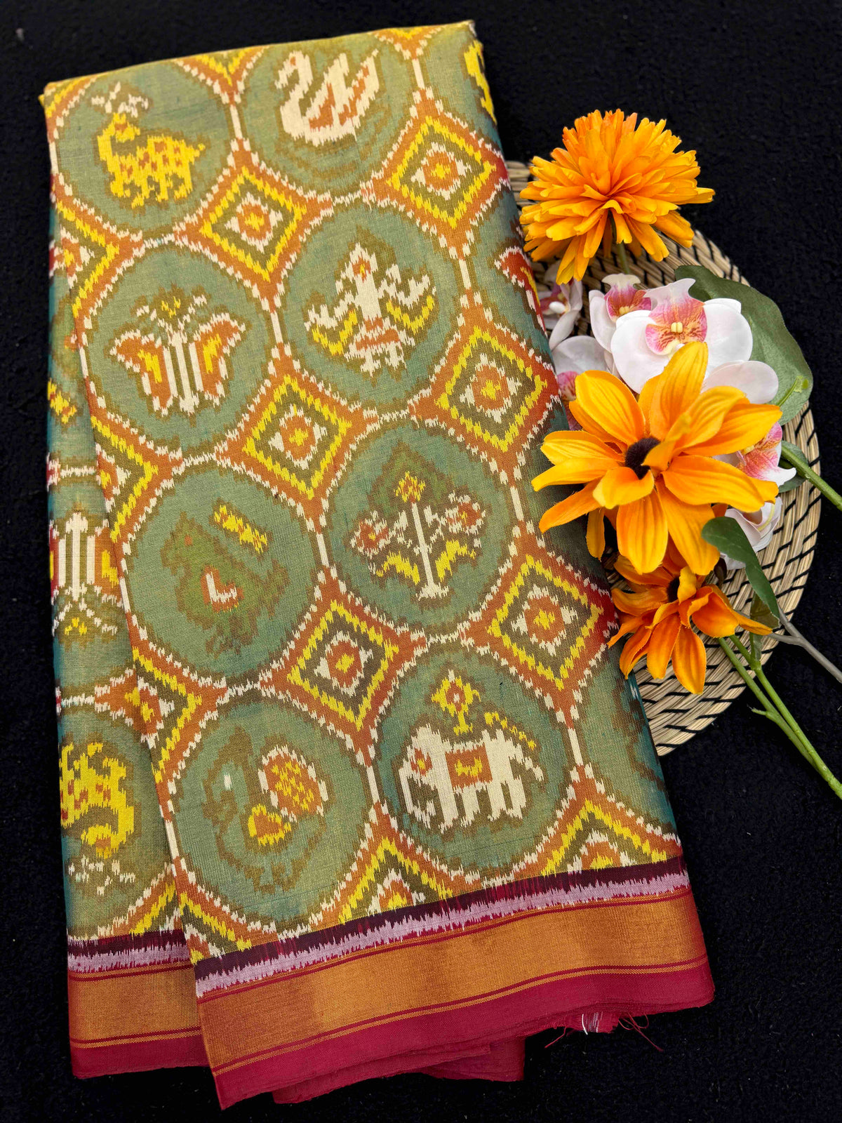 Red & Golden with Turquoise Small Narikunj Circle Tissue Patola Saree