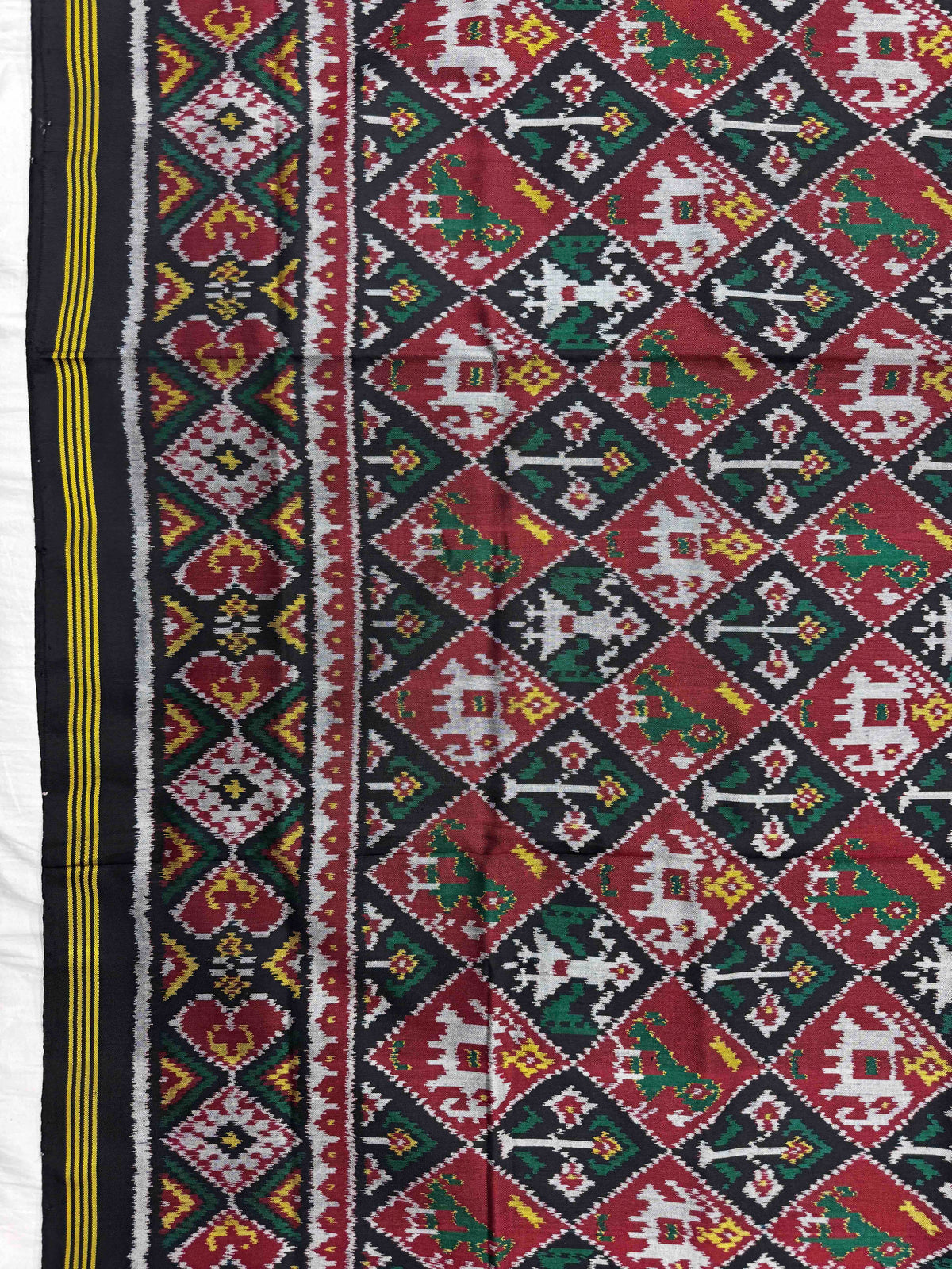 Black & Maroon Small Narikunj Single Ikat Patan Patola Saree