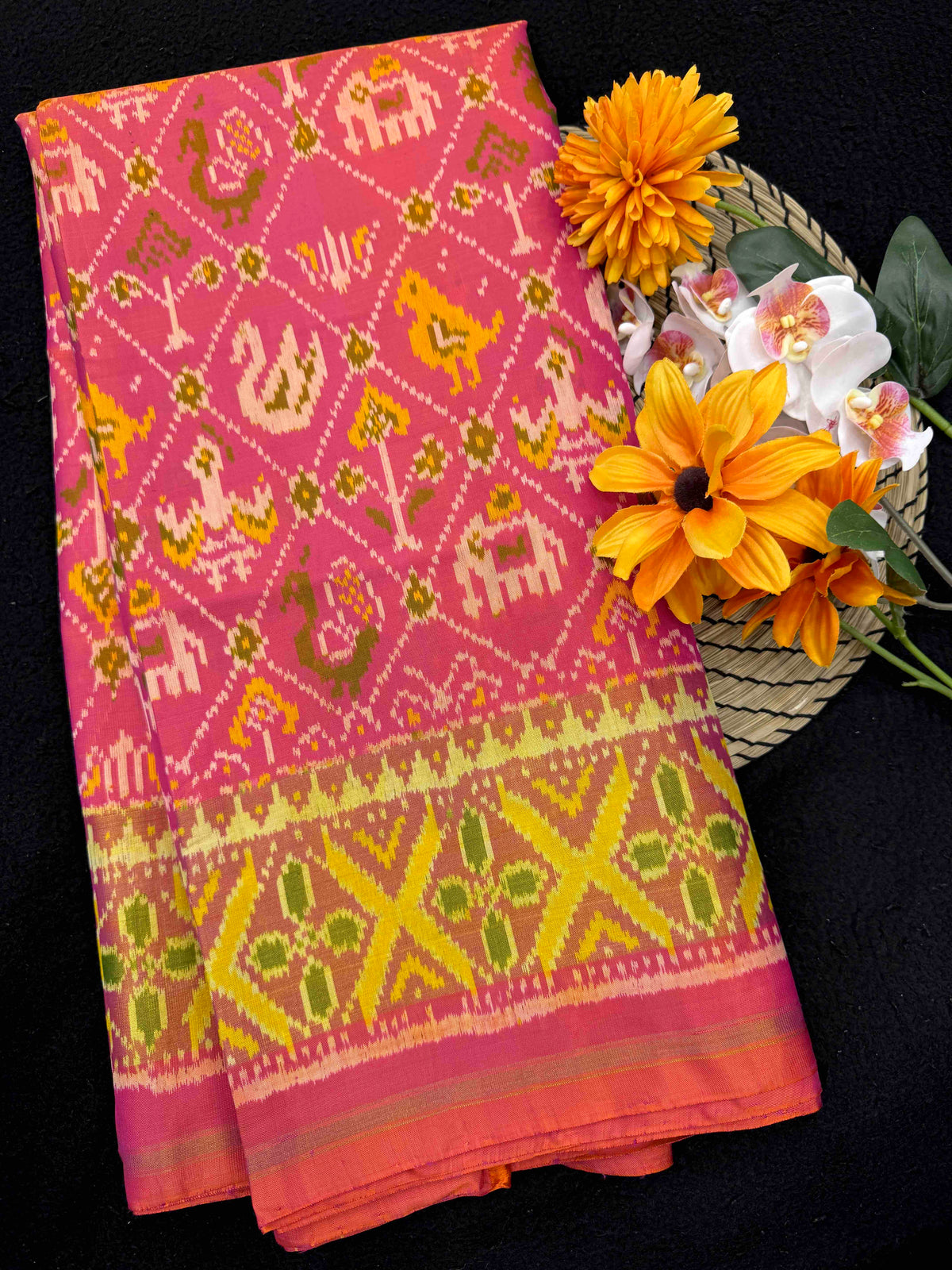 Peach Pink Small Narikunj Rajkot Patola Saree