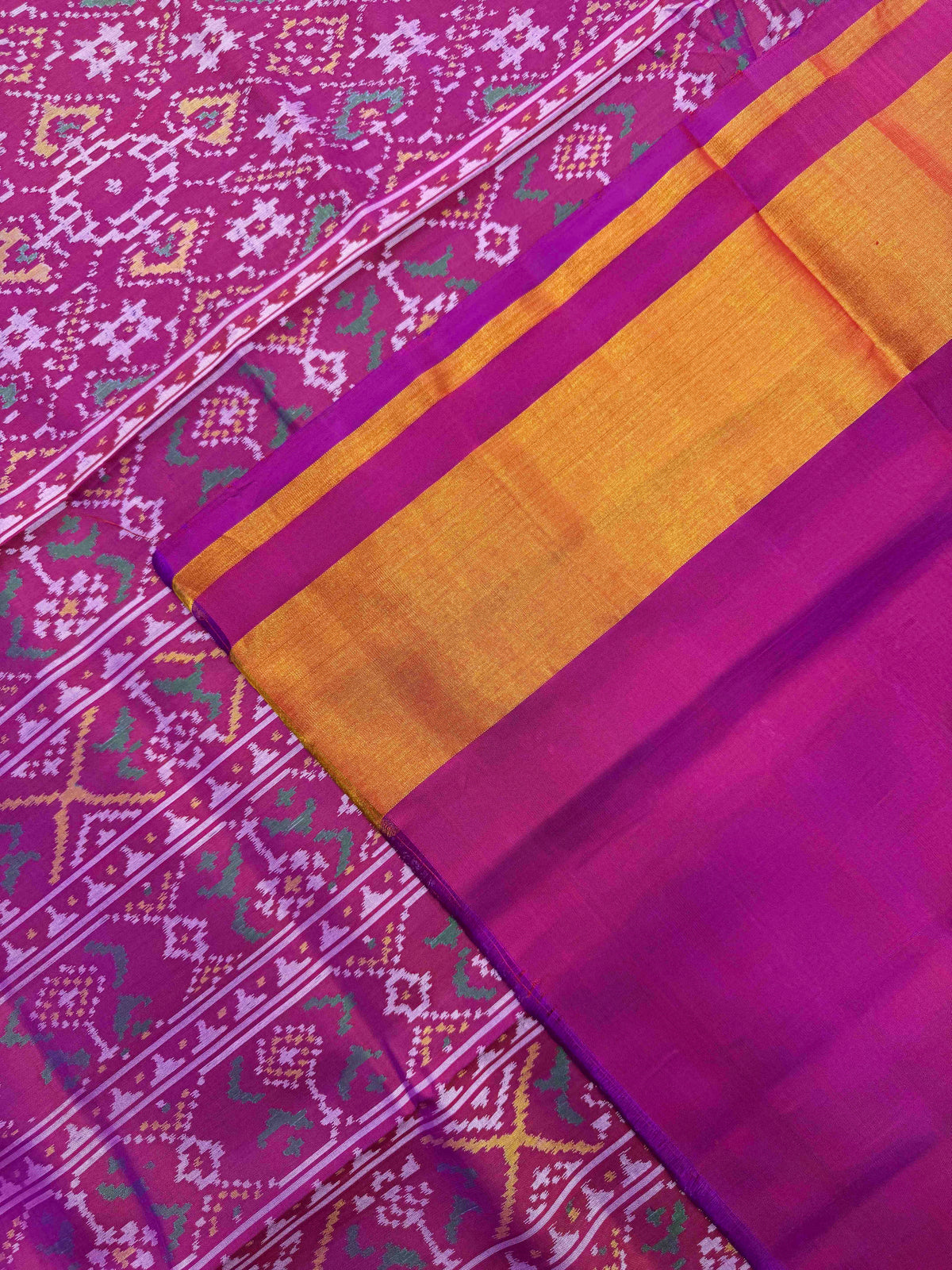 Magenta Pink Navratan Manekchowk Rajkot Patola Saree