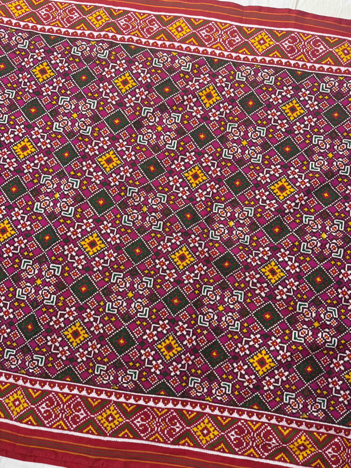 Red & Pink Fancy Navratan Double Ikat Patan Patola Saree