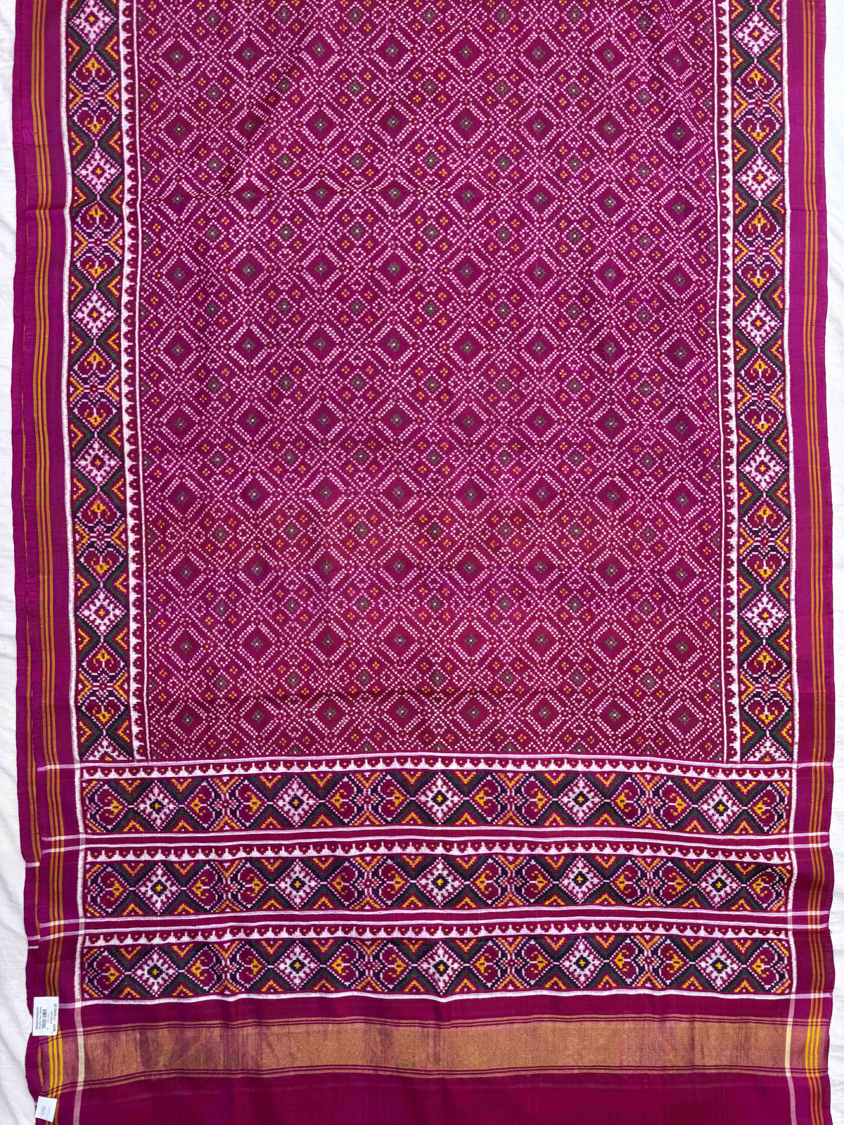 Pink & magenta bandhni design Patan patola