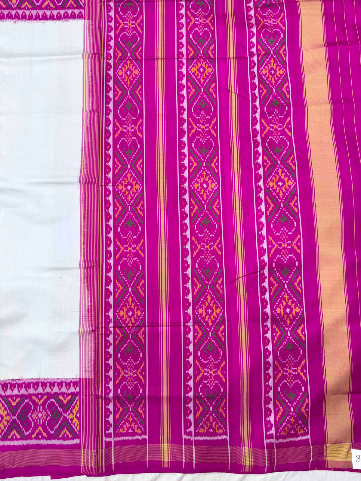 Pink & White Plain Rajkot Patola Saree