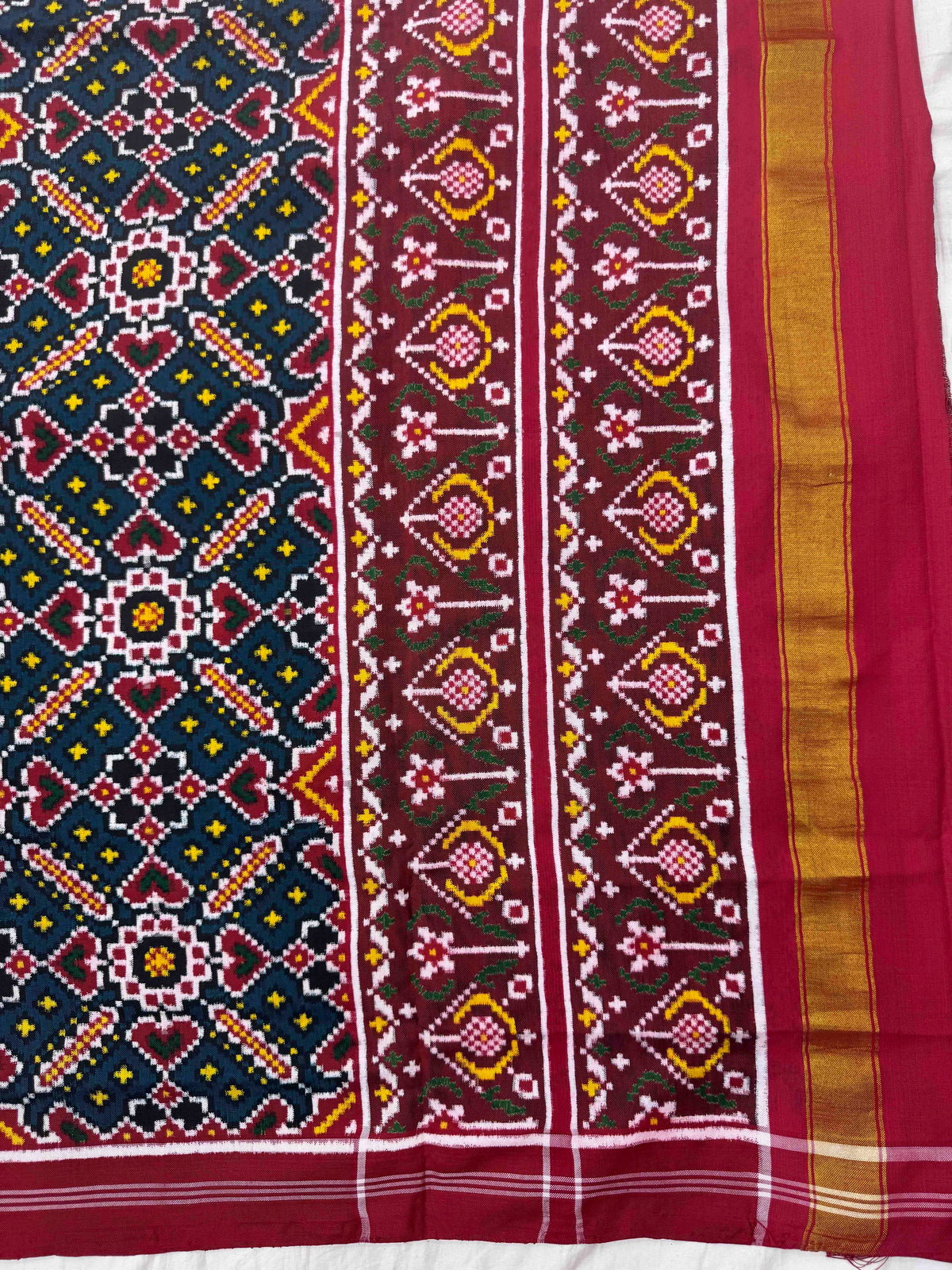 Red & Turquoise Dark Blue Manekchowk Double Ikat Patan Patola Dupatta