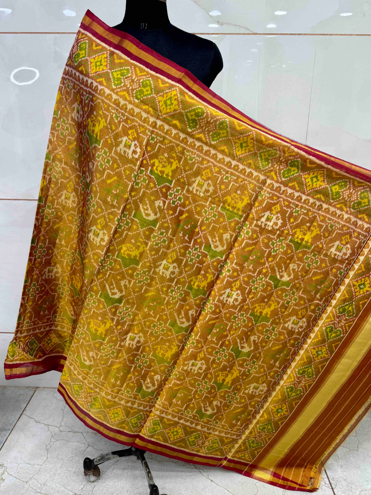 Maroon & Golden Small Star Narikunj Tissue Patola Dupatta