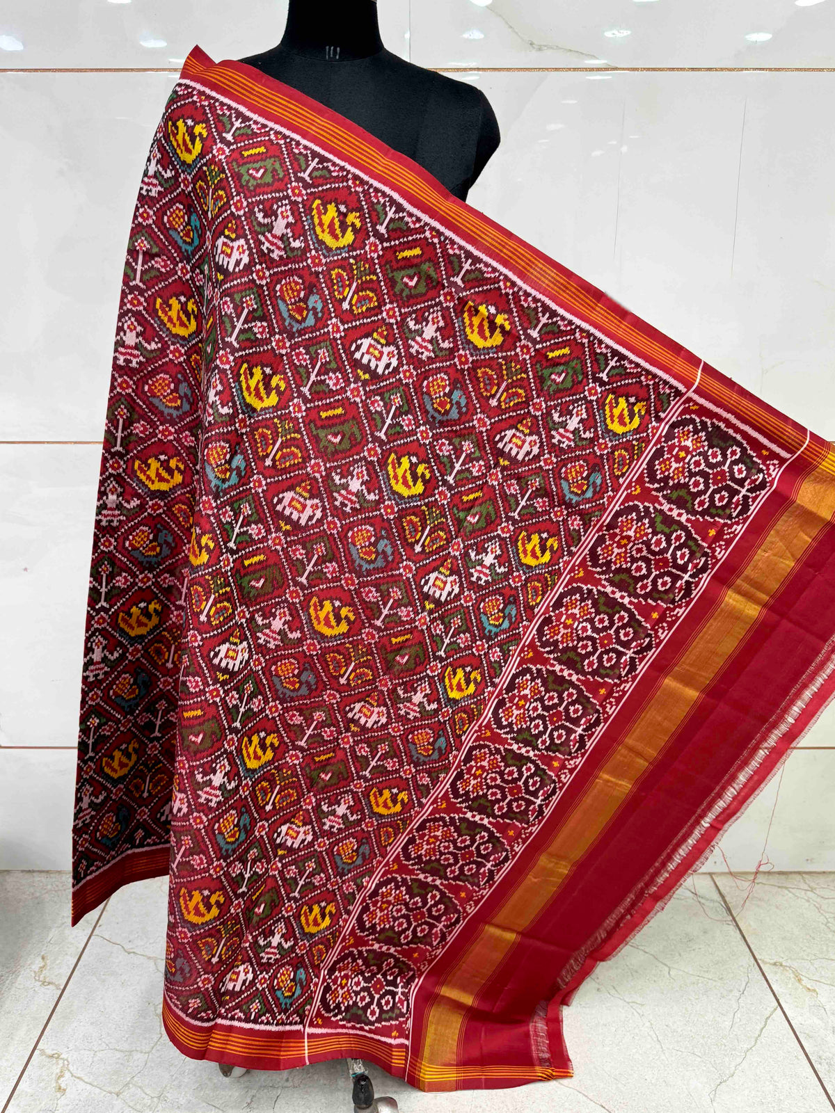 Red Small Narikunj Semi Double Ikat Patola Dupatta