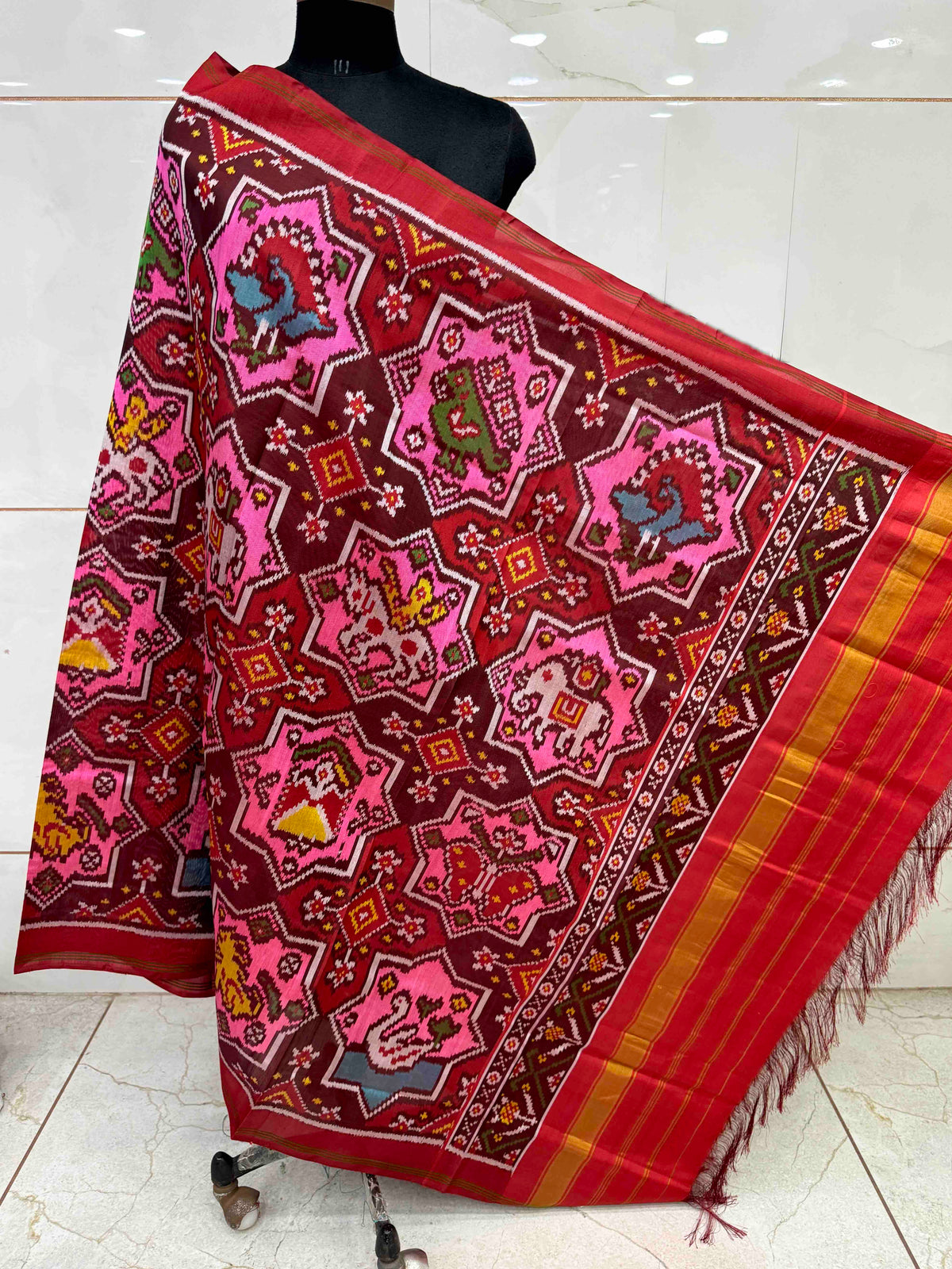 Red & Light Pink Star Narikunj Semi Double Ikat Patola Dupatta