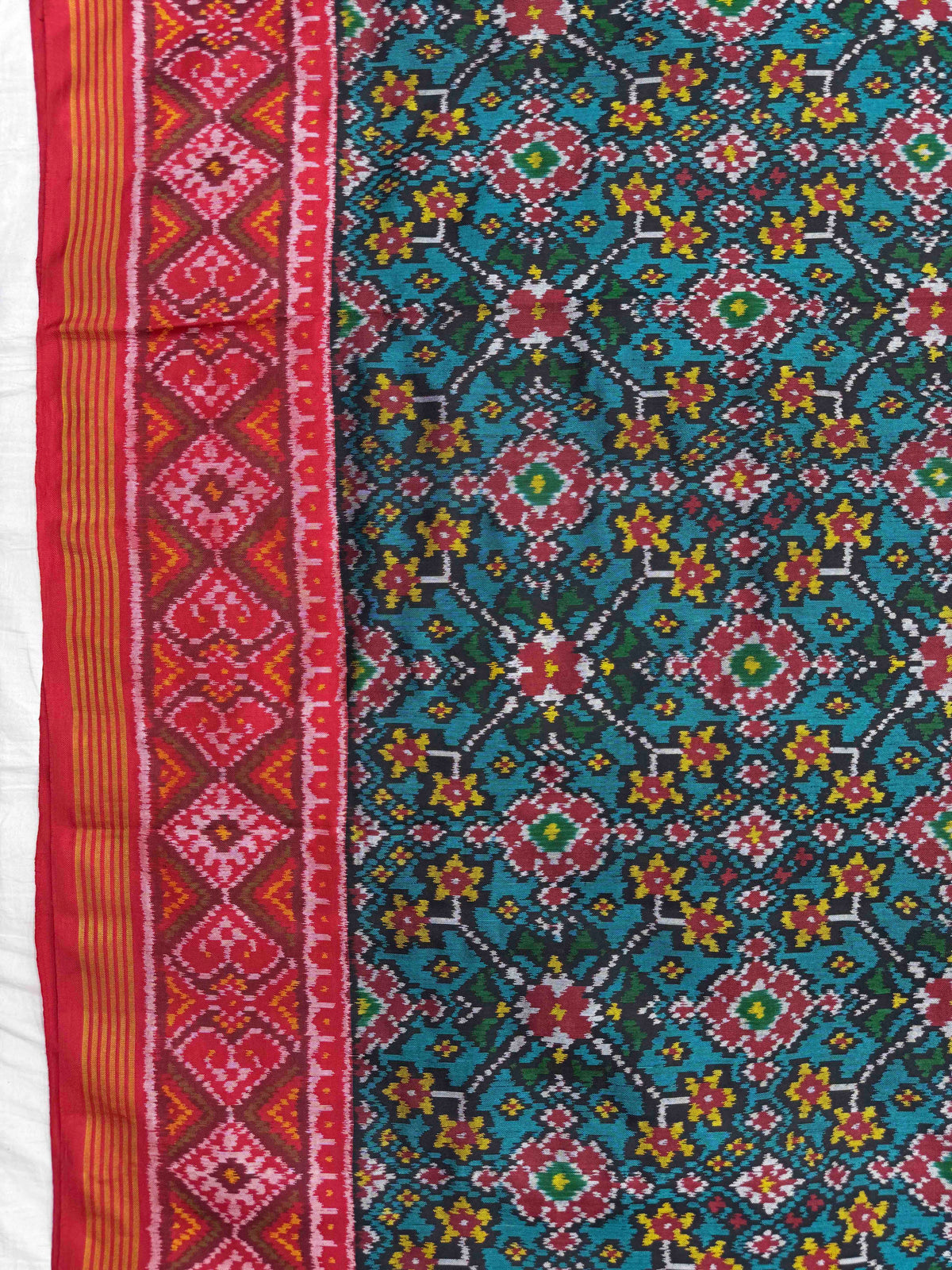Red & Turquoise Navratan Single Ikat Patan Patola Saree