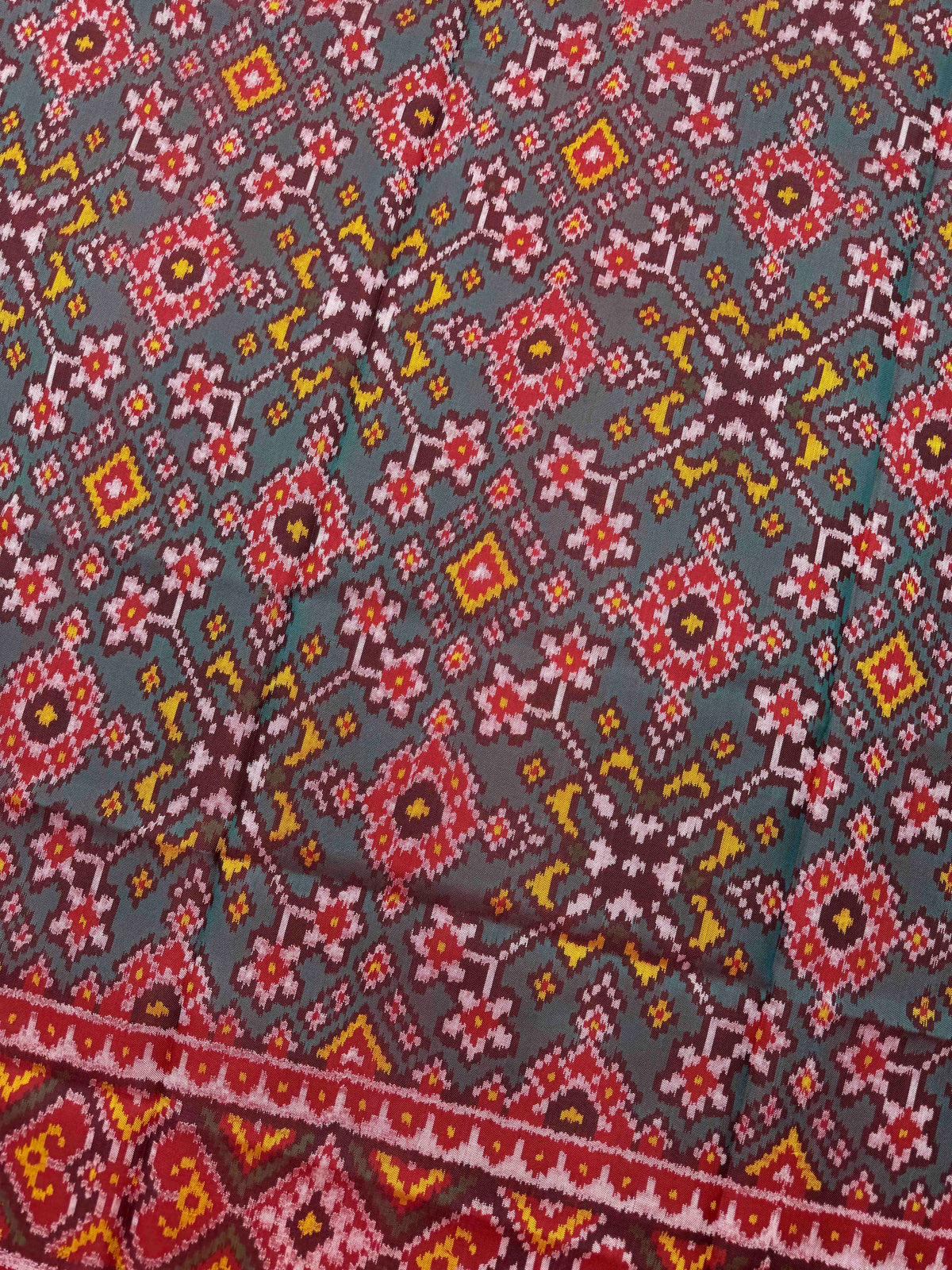 Red & Turquoise Green Navratan Semi Double Ikat Patola Dupatta
