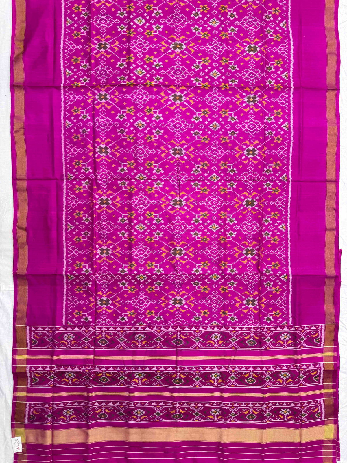 Pink Navratan with Plain Border Rajkot Patola Saree