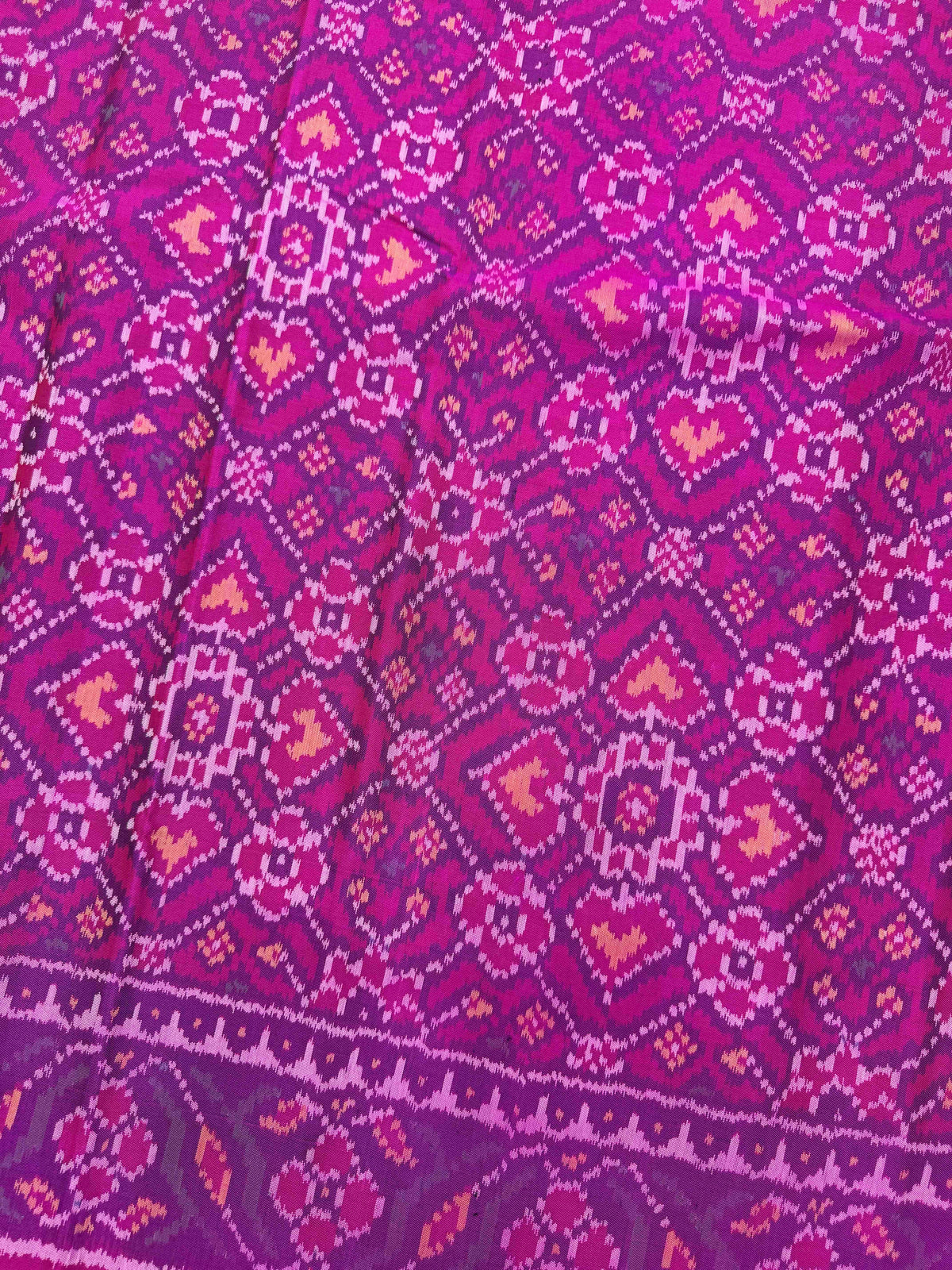 Magenta Pink Manekchowk Single Ikat Patan Patola Saree