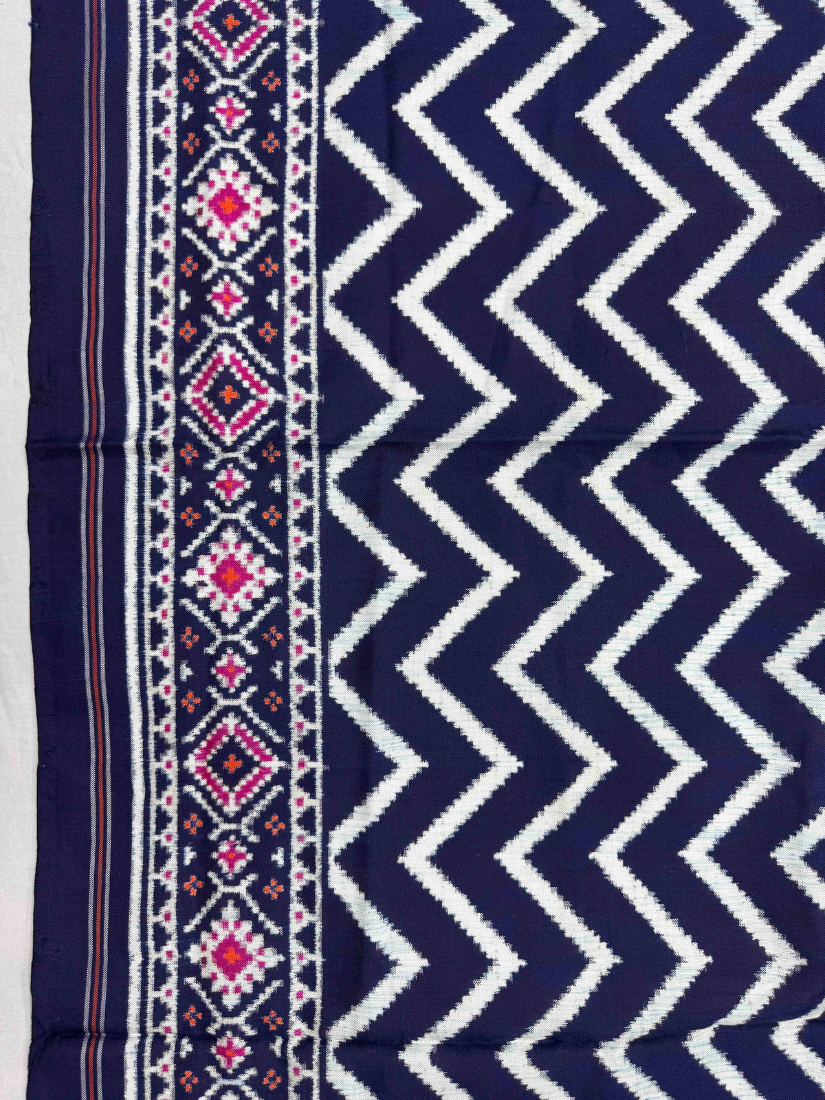 Dark Blue & White Zig Zag Double Ikat Patan Patola Dupatta