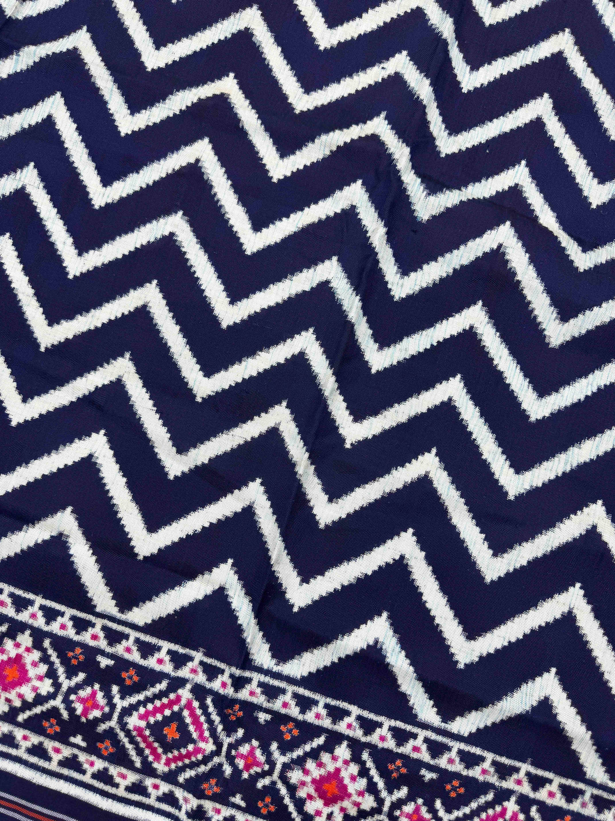 Dark Blue & White Zig Zag Double Ikat Patan Patola Dupatta