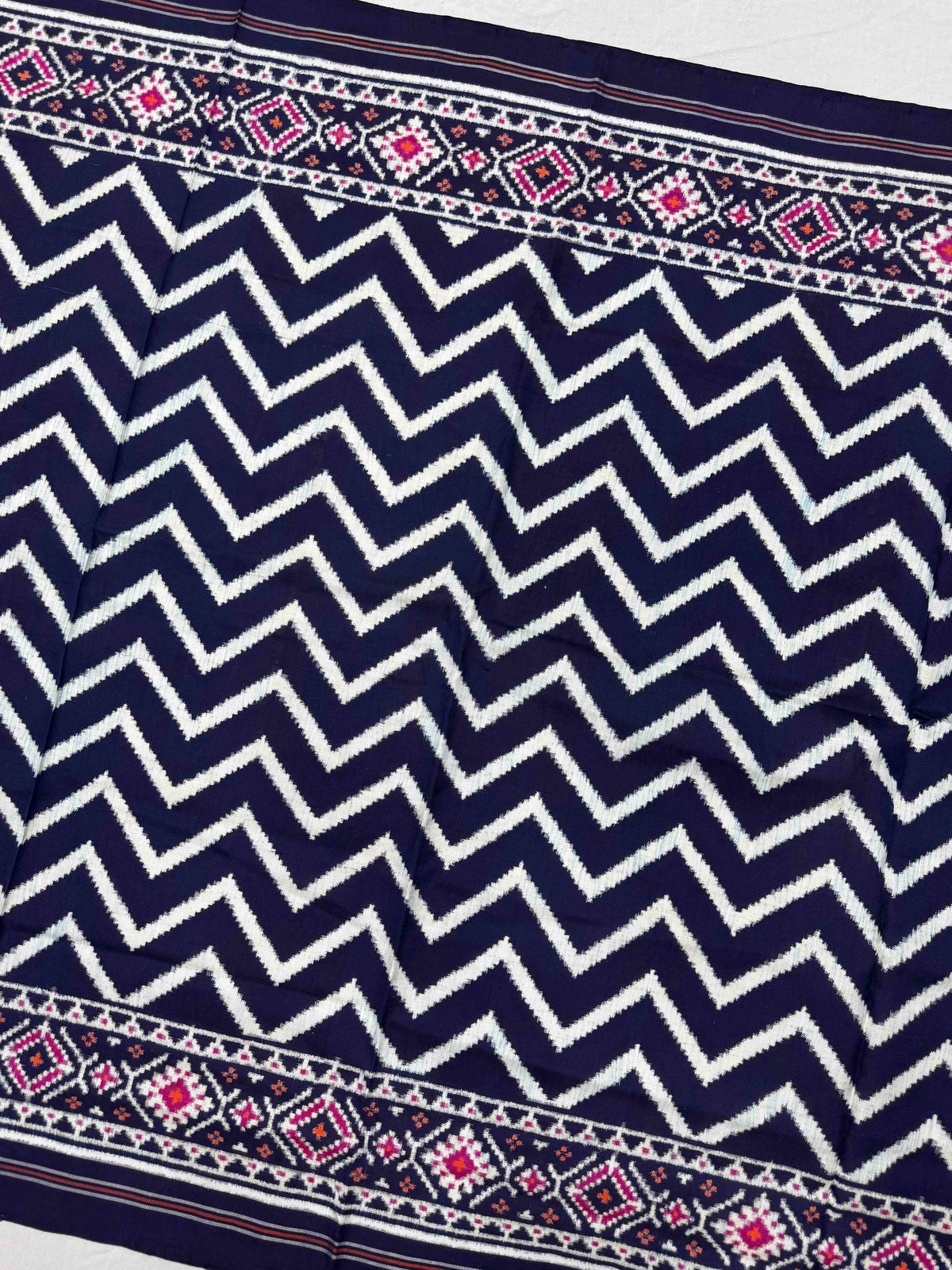Dark Blue & White Zig Zag Double Ikat Patan Patola Dupatta