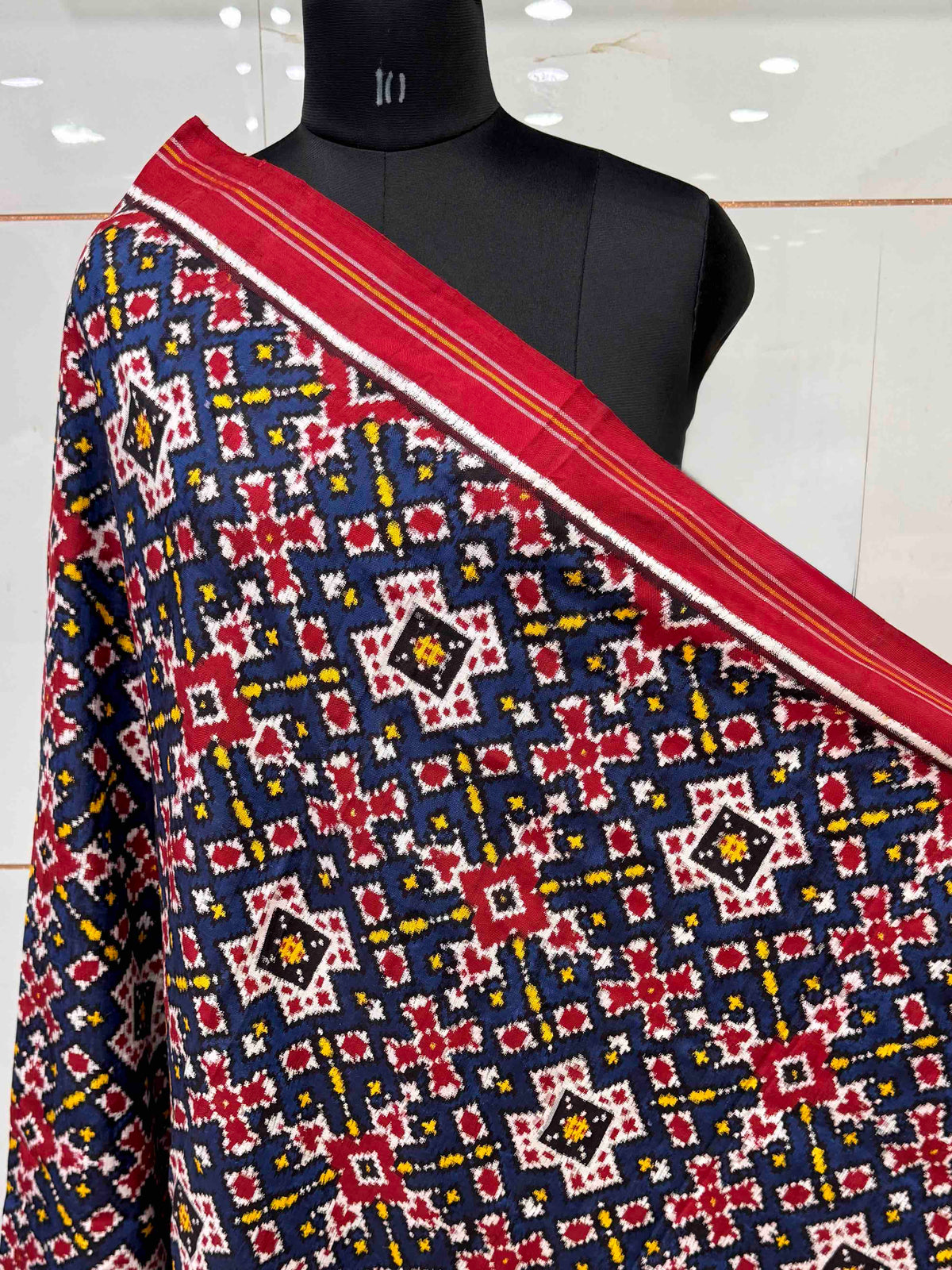 Red & Blue New Navratan Double Ikat Patan Patola Dupatta