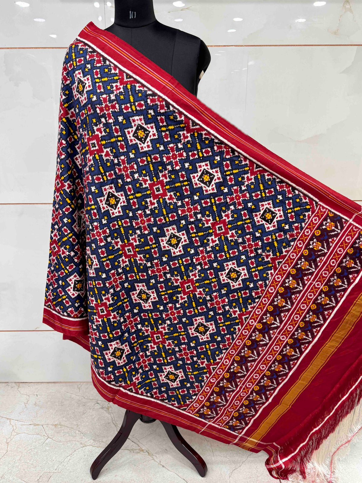 Red & Blue New Navratan Double Ikat Patan Patola Dupatta