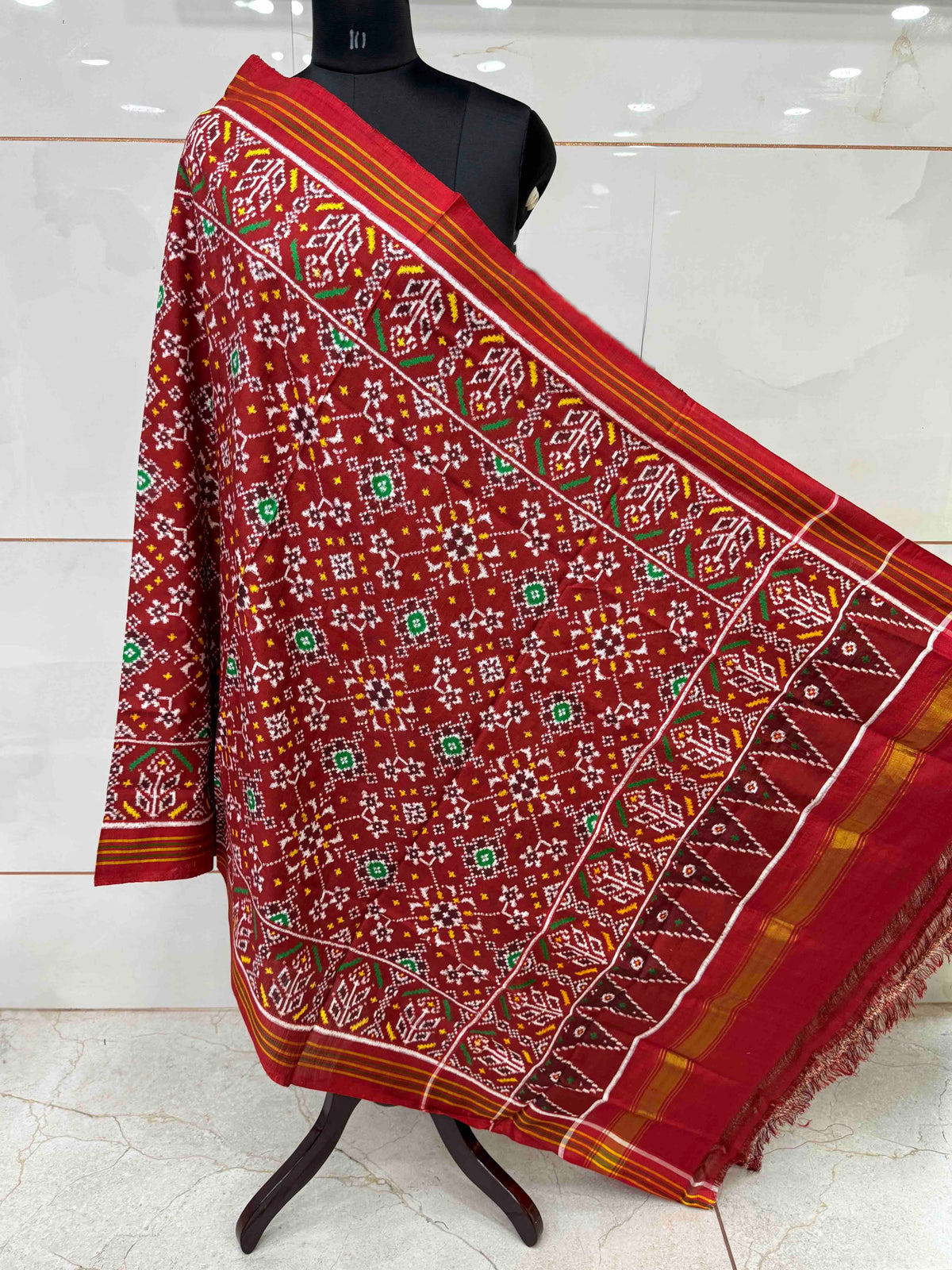 Maroonish Red Navratan Double Ikat Patan Patola Dupatta