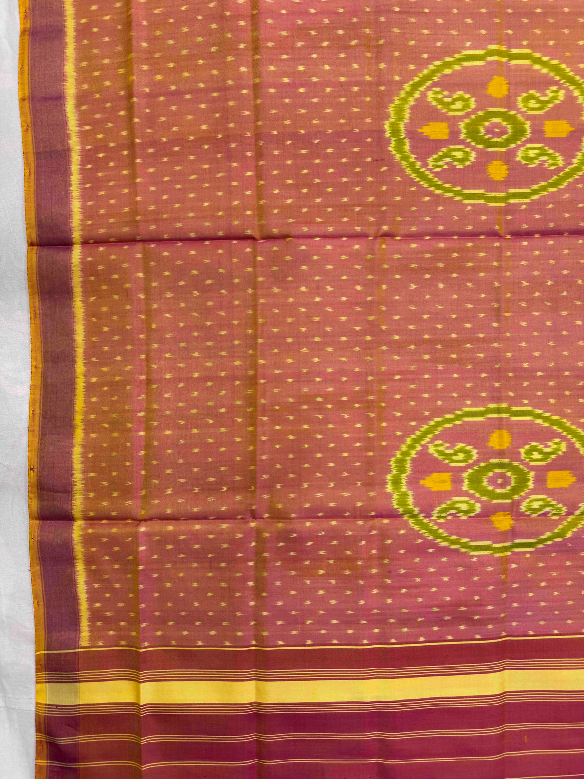 Peach Golden Booty with Circle Fancy Single Ikat Patola Dupatta