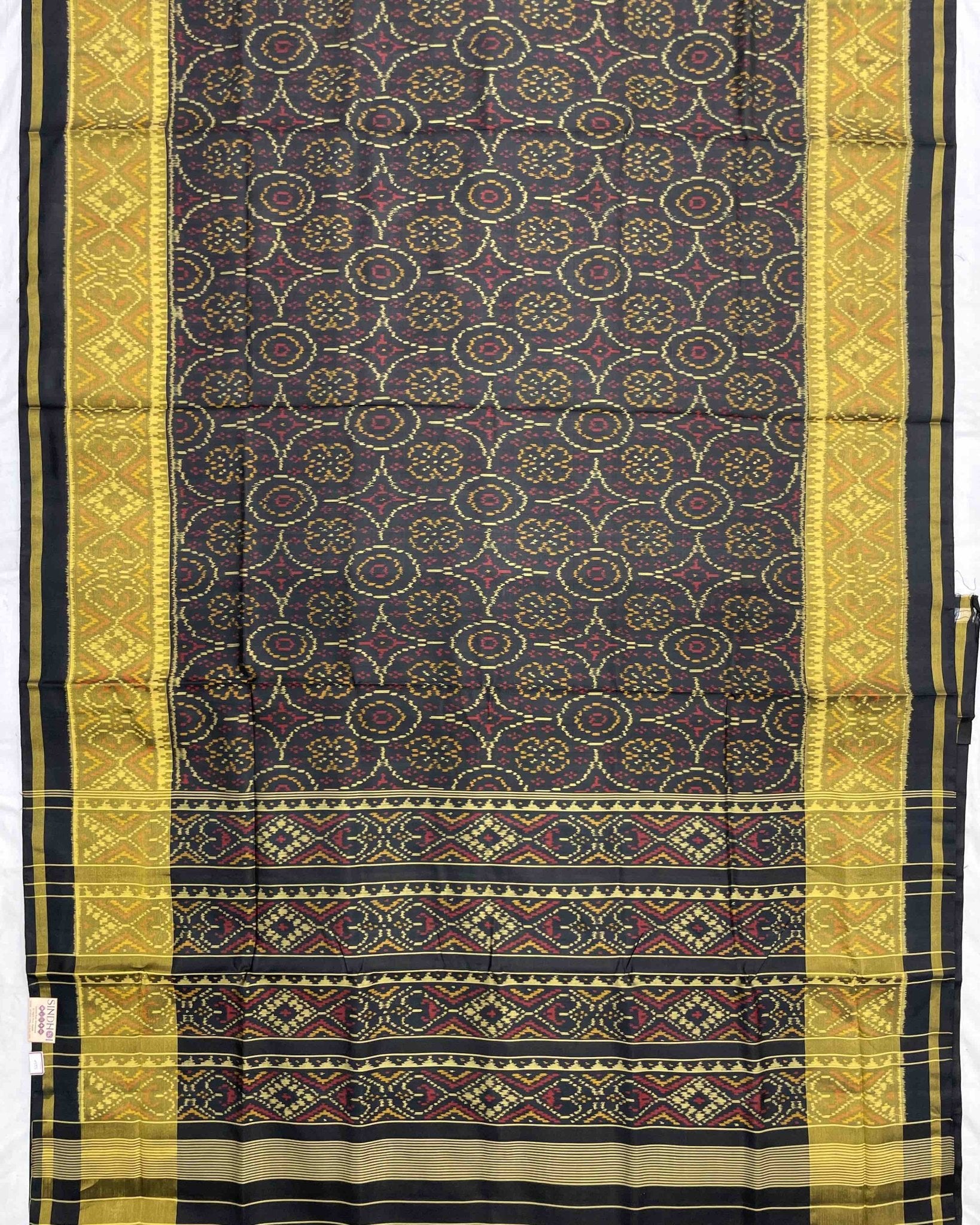 Black Bandhani Circle Designer Patola Saree - SindhoiPatolaArt