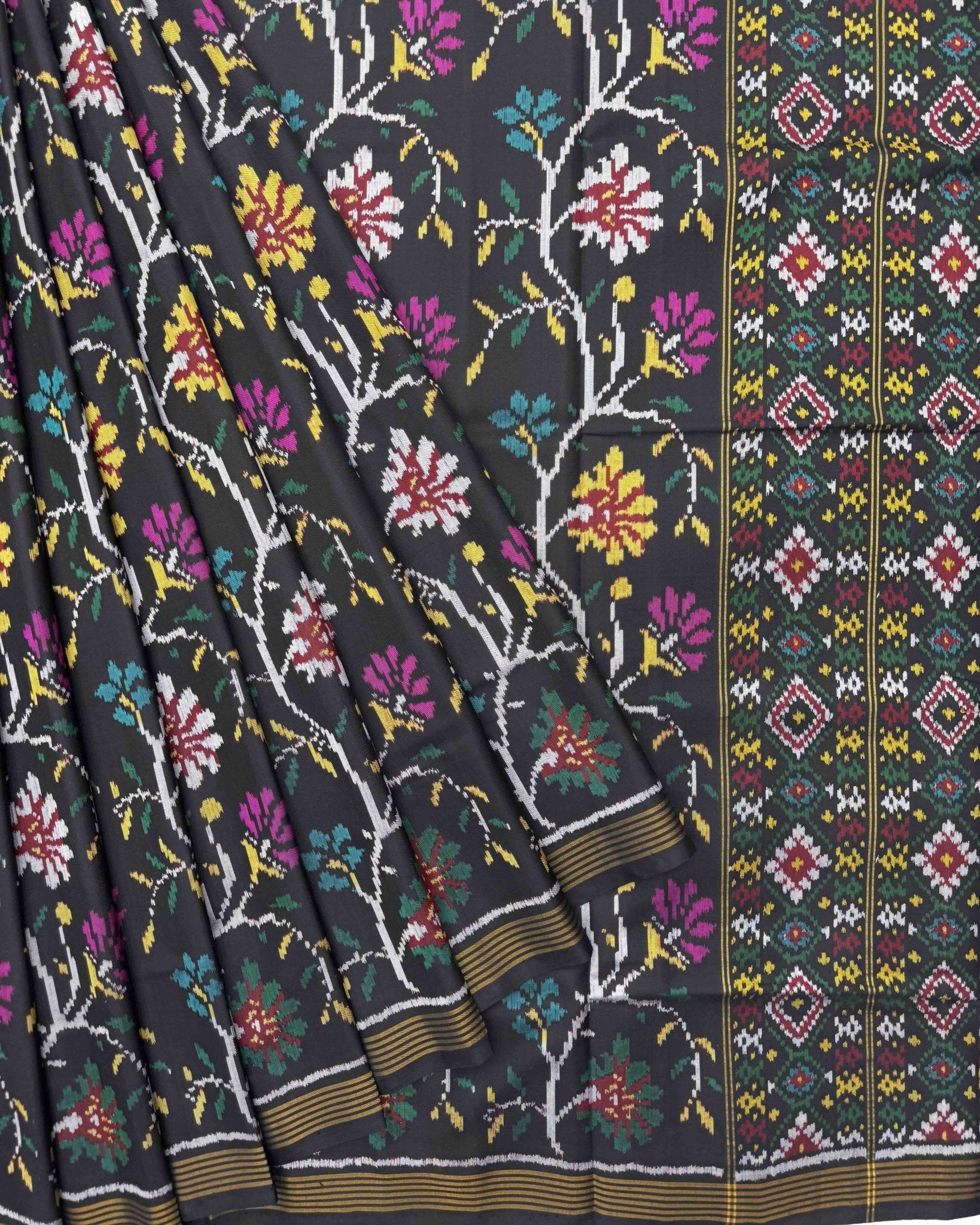 Black Fancy Flower Semi Double Ikat Patola Saree - SindhoiPatolaArt