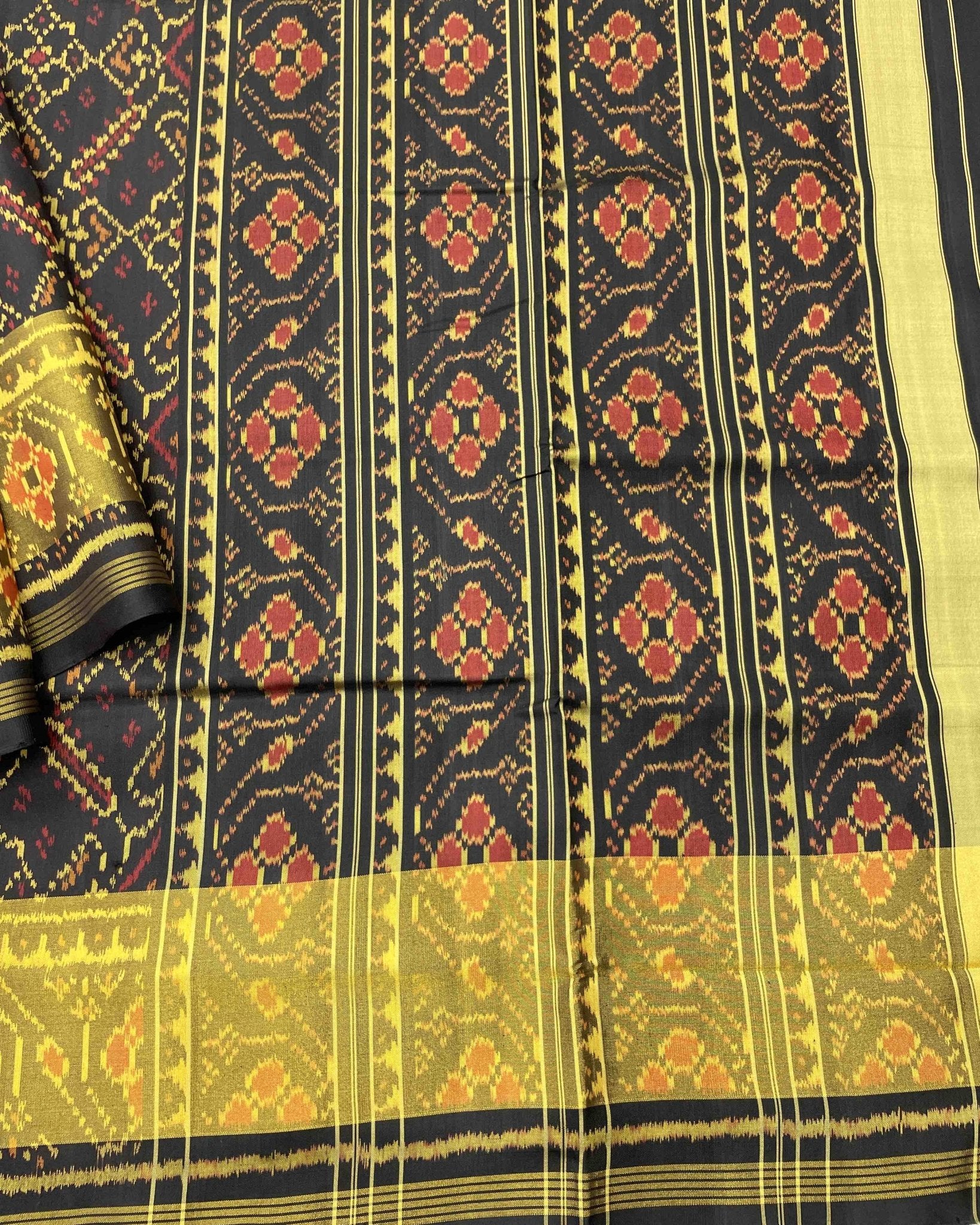 Black Manekchowk Designer Patola Saree - SindhoiPatolaArt
