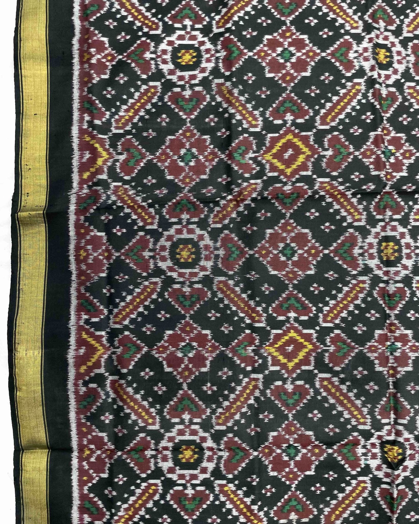 Black Manekchowk Patola Dupatta - SindhoiPatolaArt