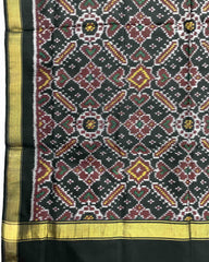 Black Manekchowk Patola Dupatta - SindhoiPatolaArt