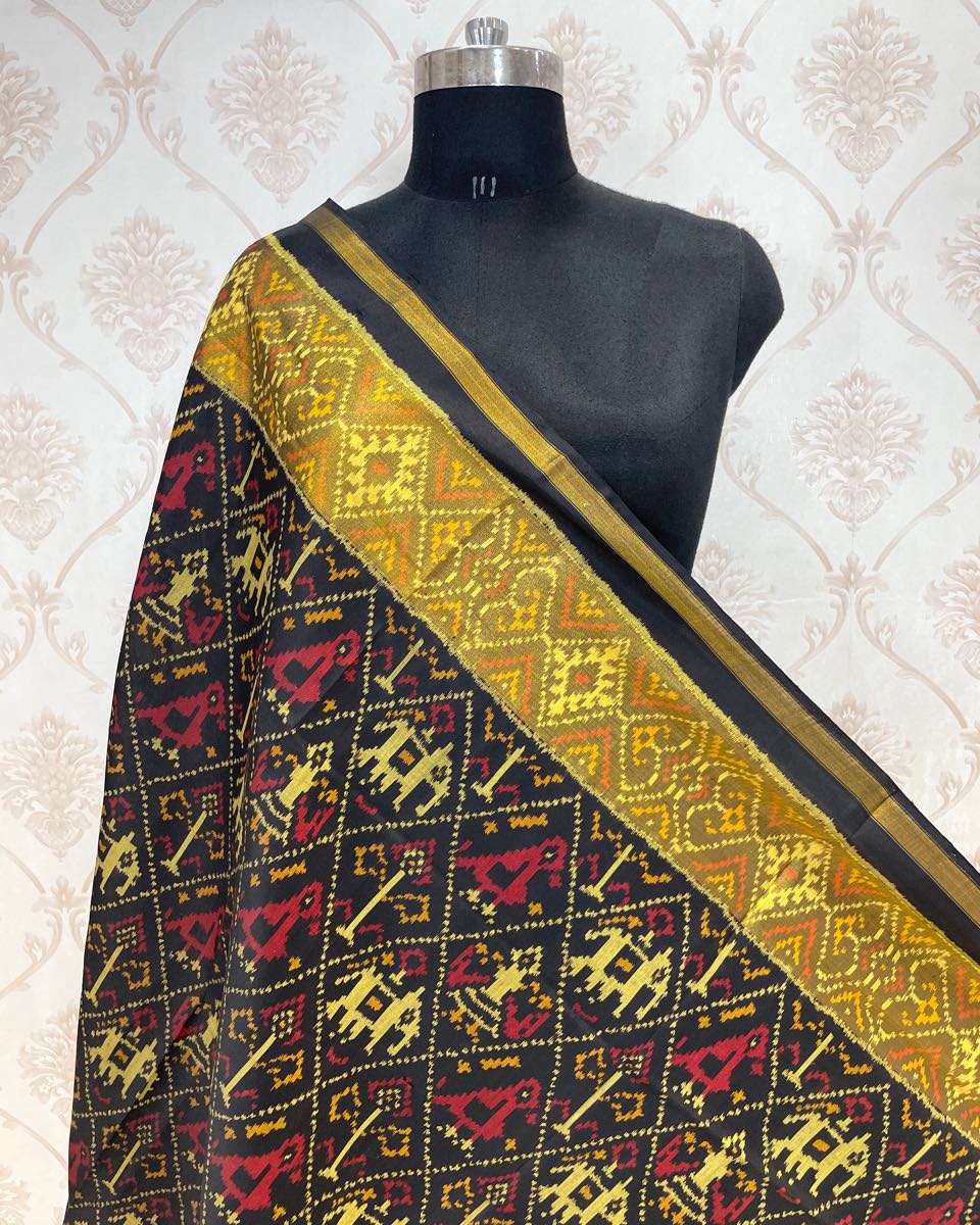 Black Narikunj Designer Patola Dupatta - SindhoiPatolaArt