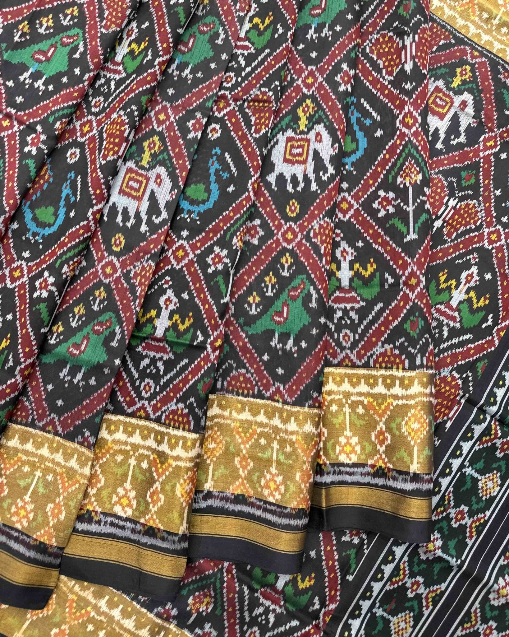 Black Narikunj Patola Saree - SindhoiPatolaArt