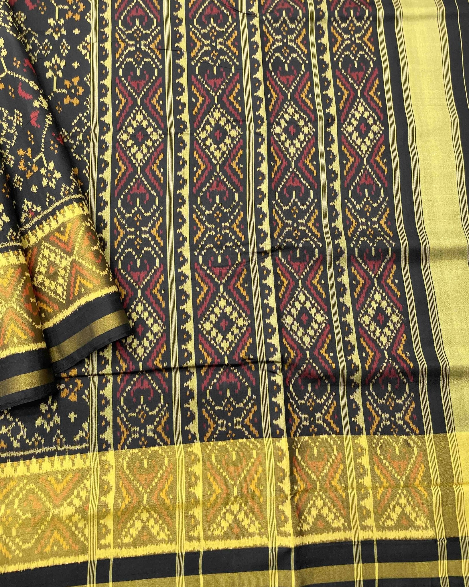 Black Navratan Designer Patola Saree - SindhoiPatolaArt