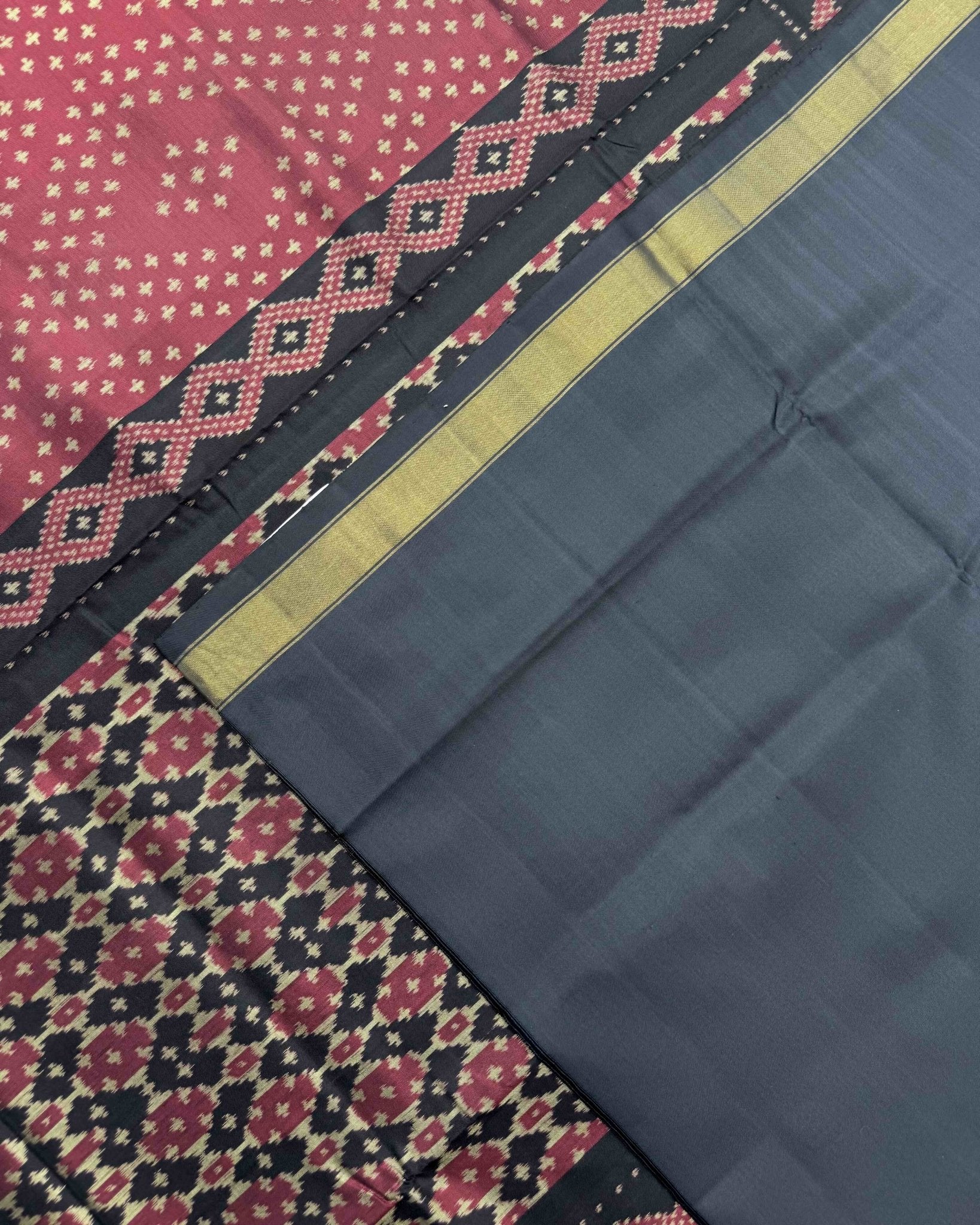 Black & Red Bandhej Design Patola Saree - SindhoiPatolaArt