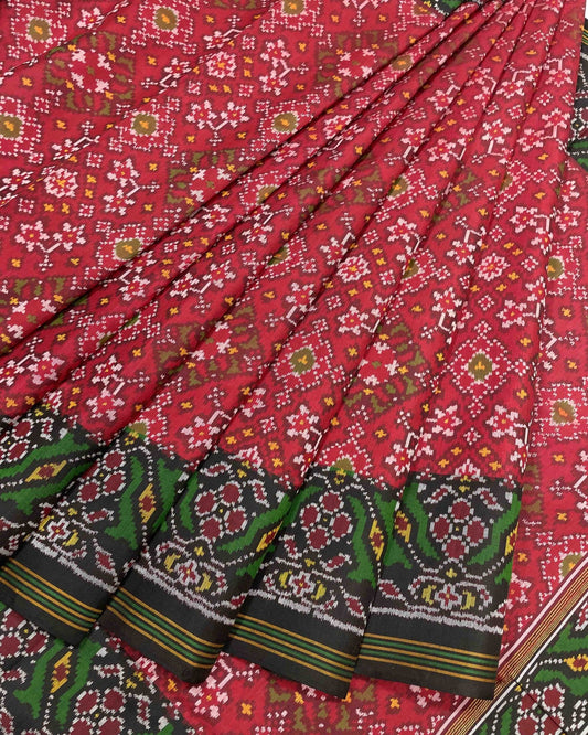 Black & Red Navratan Designer Patola Saree - SindhoiPatolaArt