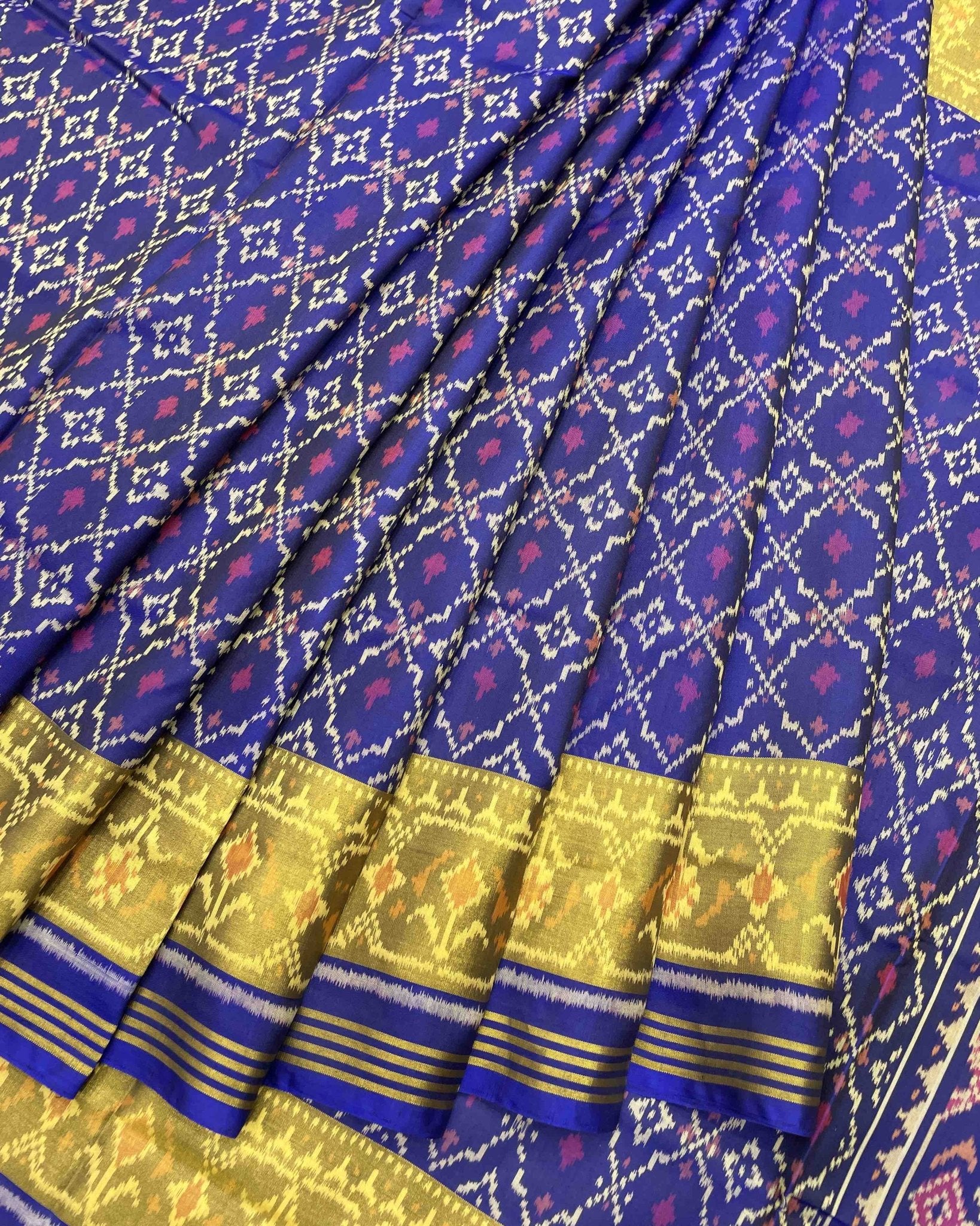 Blue Buttonful Designer Patola Saree - SindhoiPatolaArt