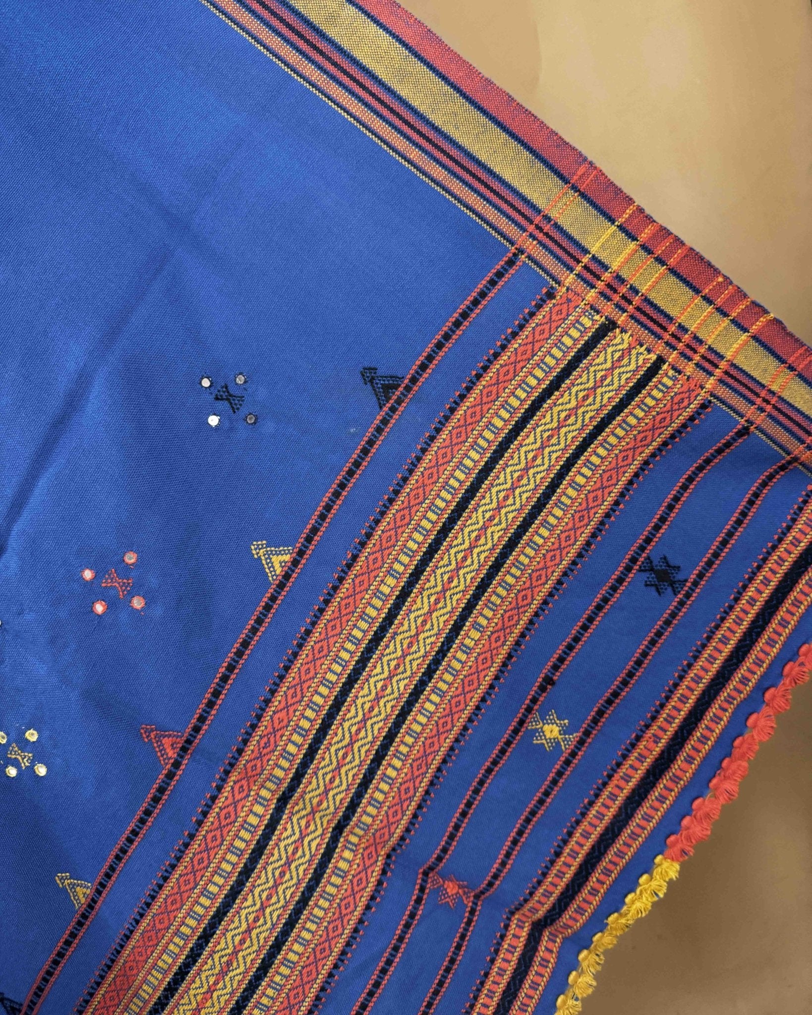 Blue Chomukh Mirror Kutchi Woolen Shawl - SindhoiPatolaArt