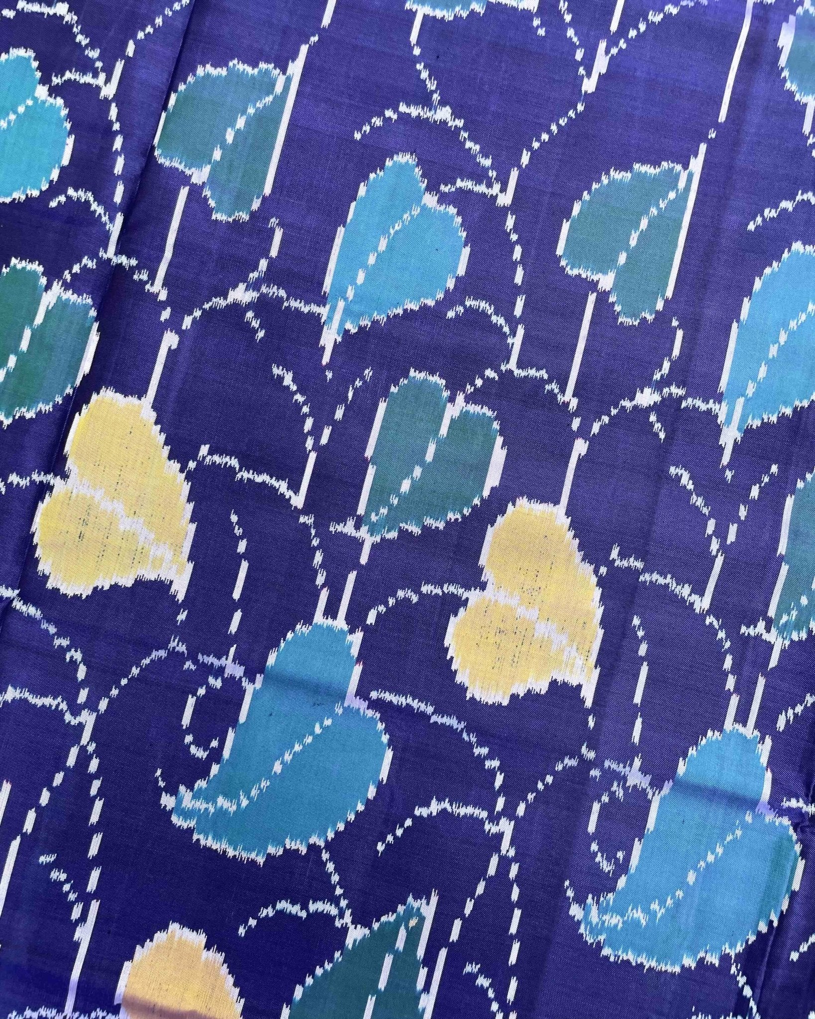 Blue Fancy Leaves Patola Saree - SindhoiPatolaArt