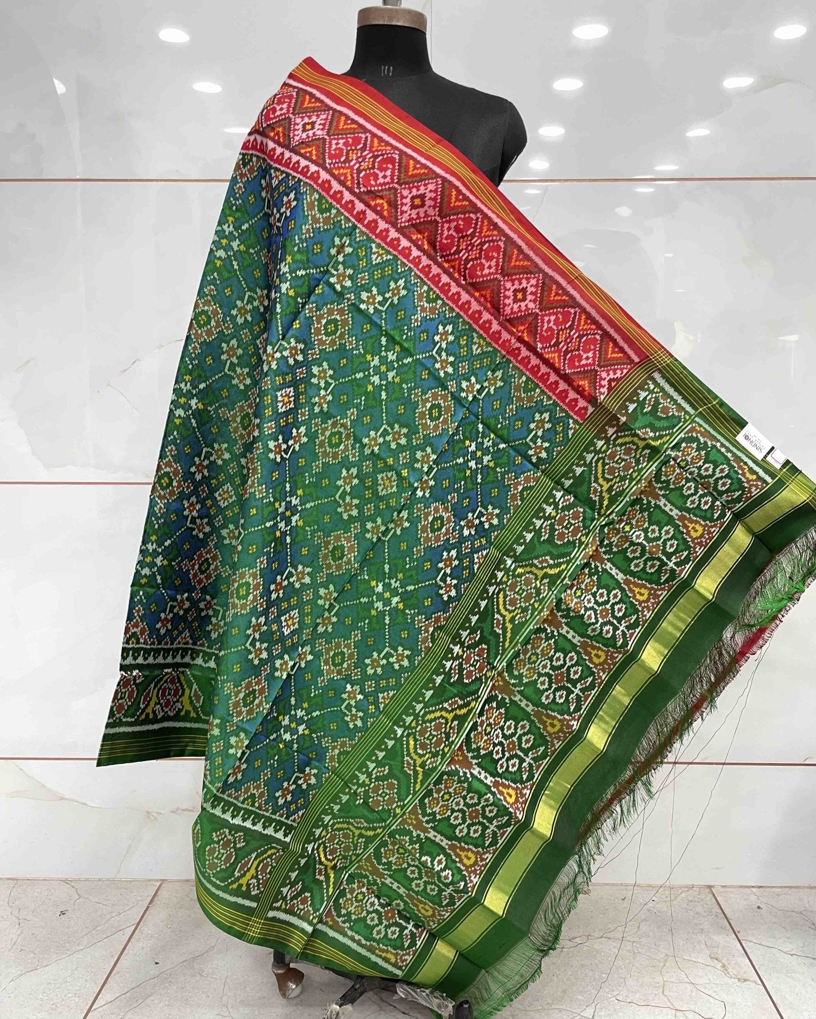 Blue Ganga Jamuna Navratan Patola Dupatta - SindhoiPatolaArt